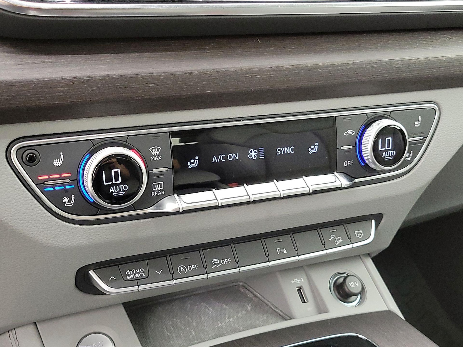 2023 Audi Q5 Premium Plus - Photo 18