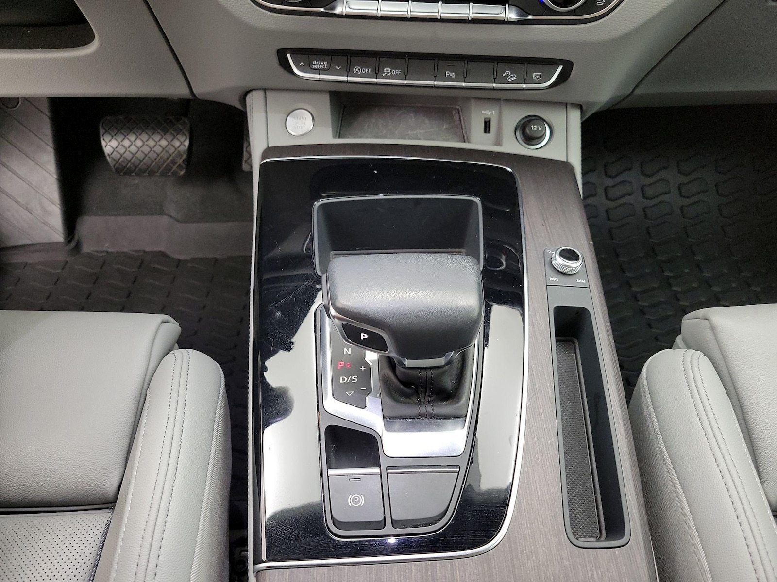 2023 Audi Q5 Premium Plus - Photo 19
