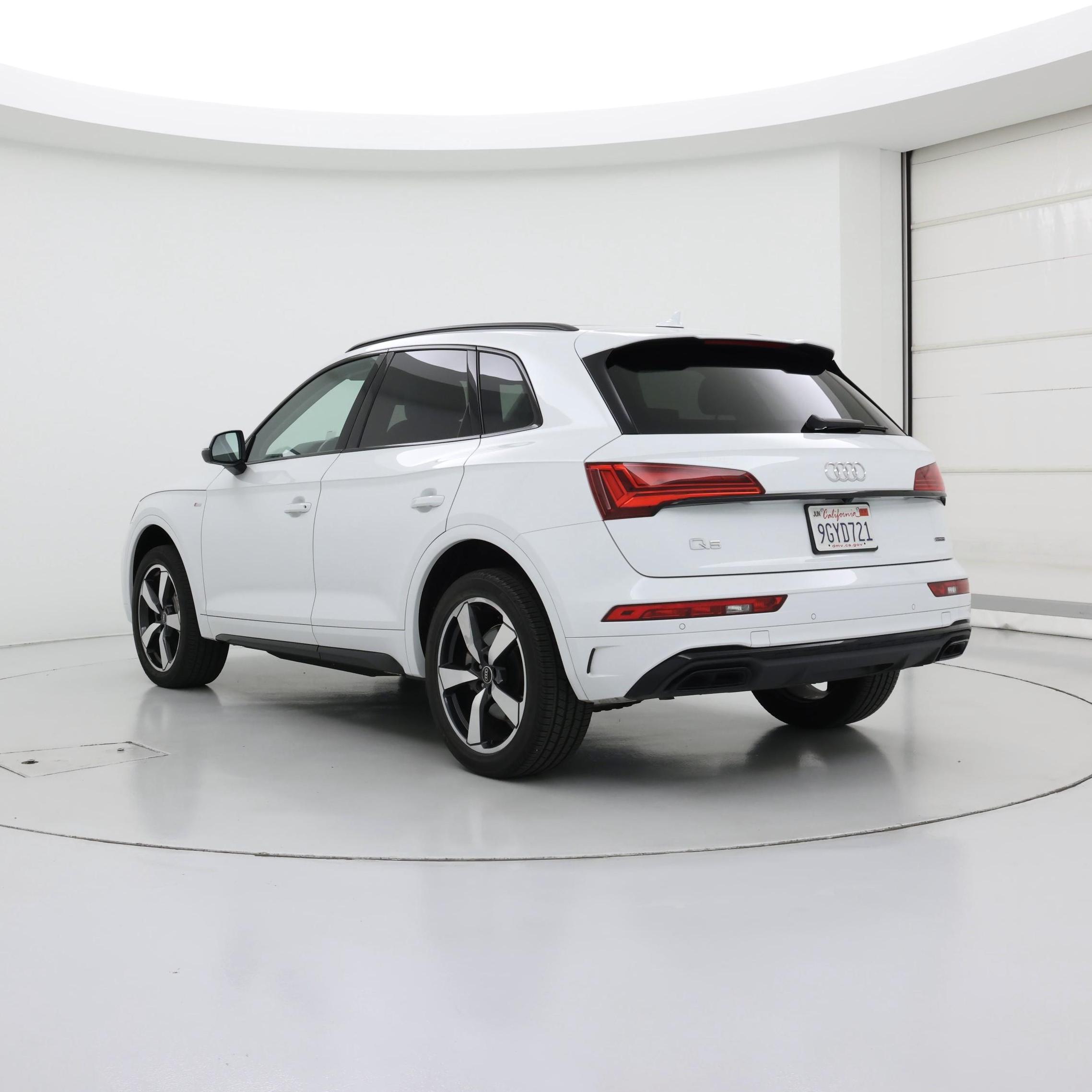 Thumbnail: 2023 Audi Q5 - 2