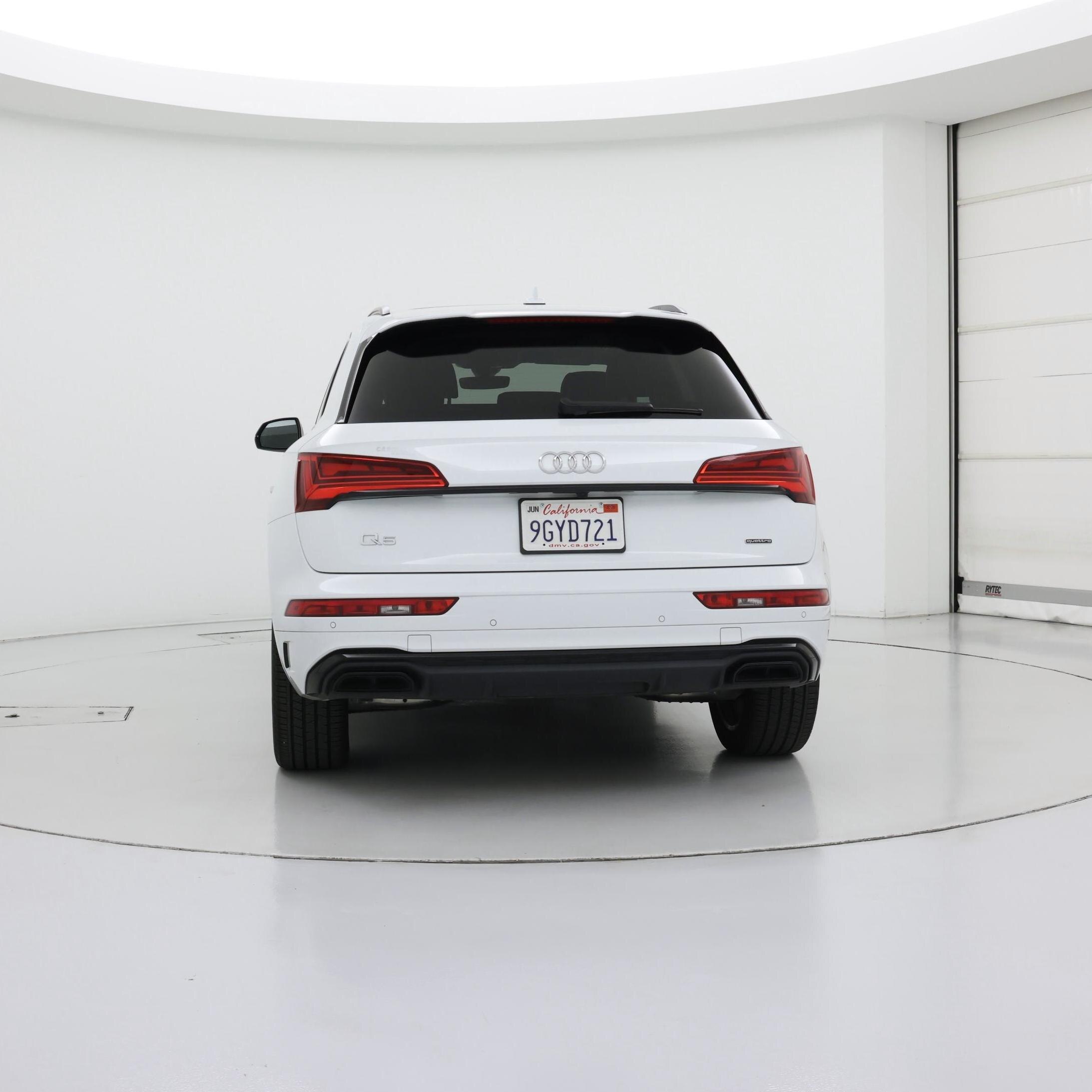 Thumbnail: 2023 Audi Q5 - 6