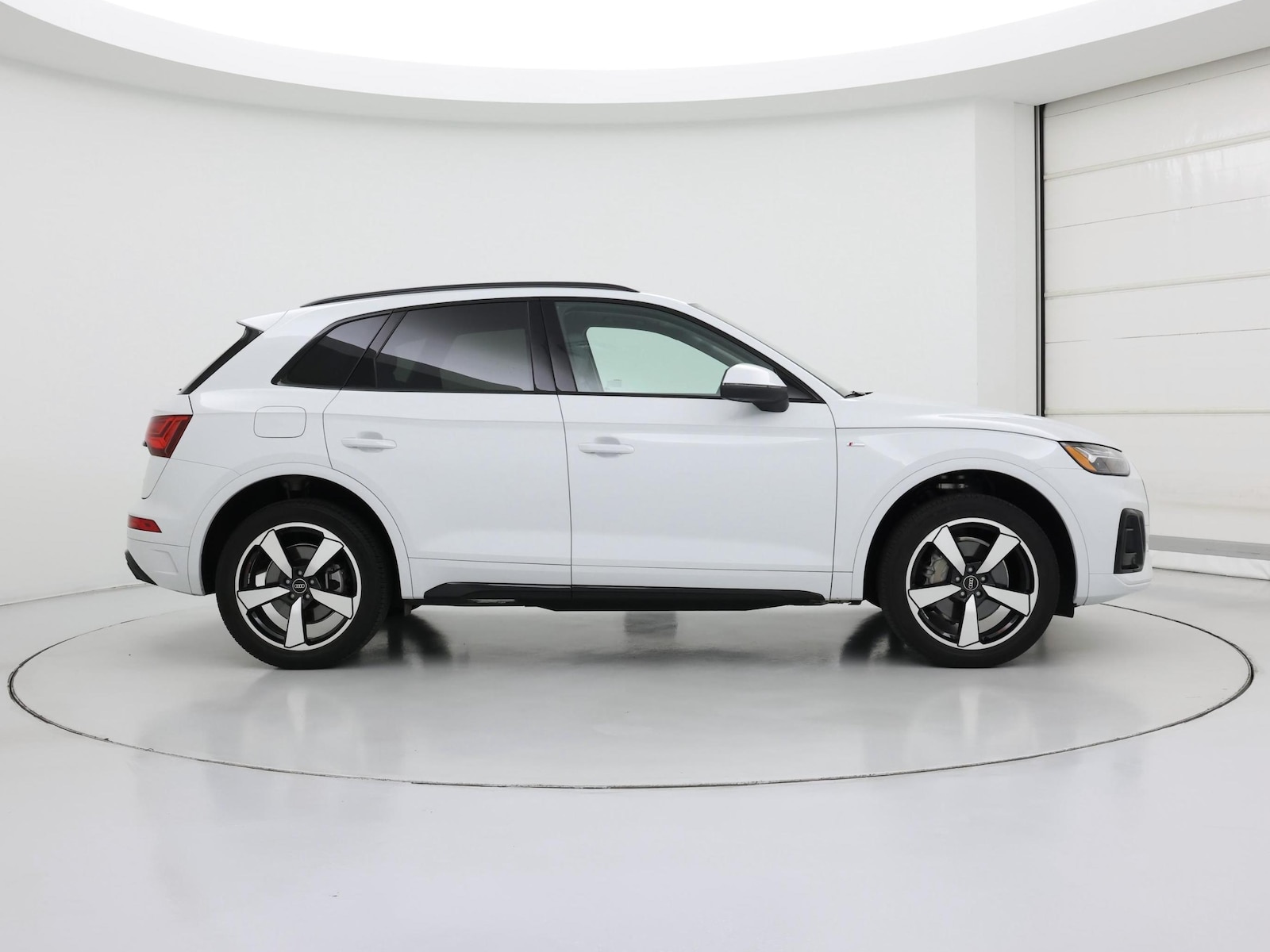 2023 Audi Q5 Premium Plus - Photo 8