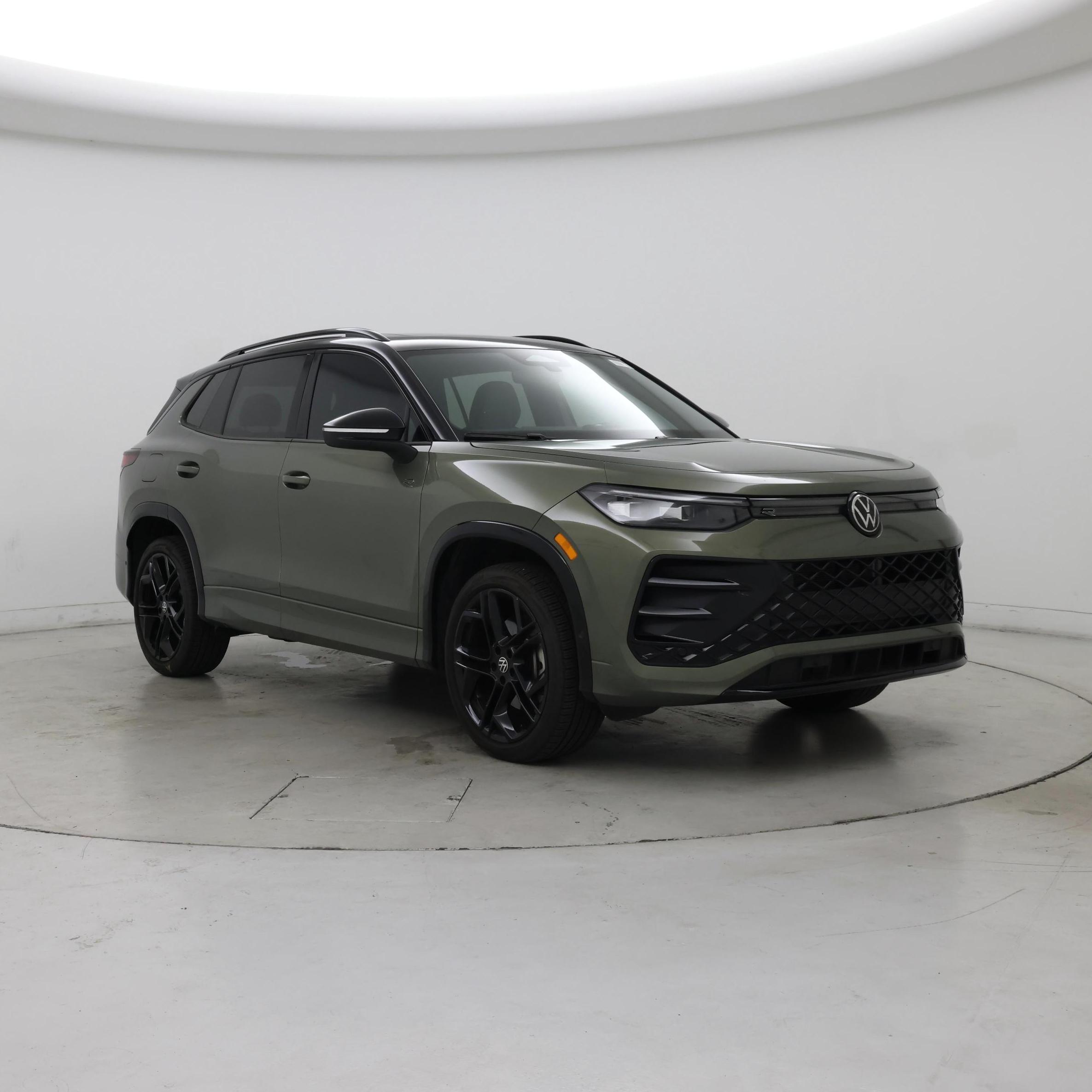 Gray 2025 Volkswagen Tiguan SUV / Crossover All-Wheel Drive Automatic