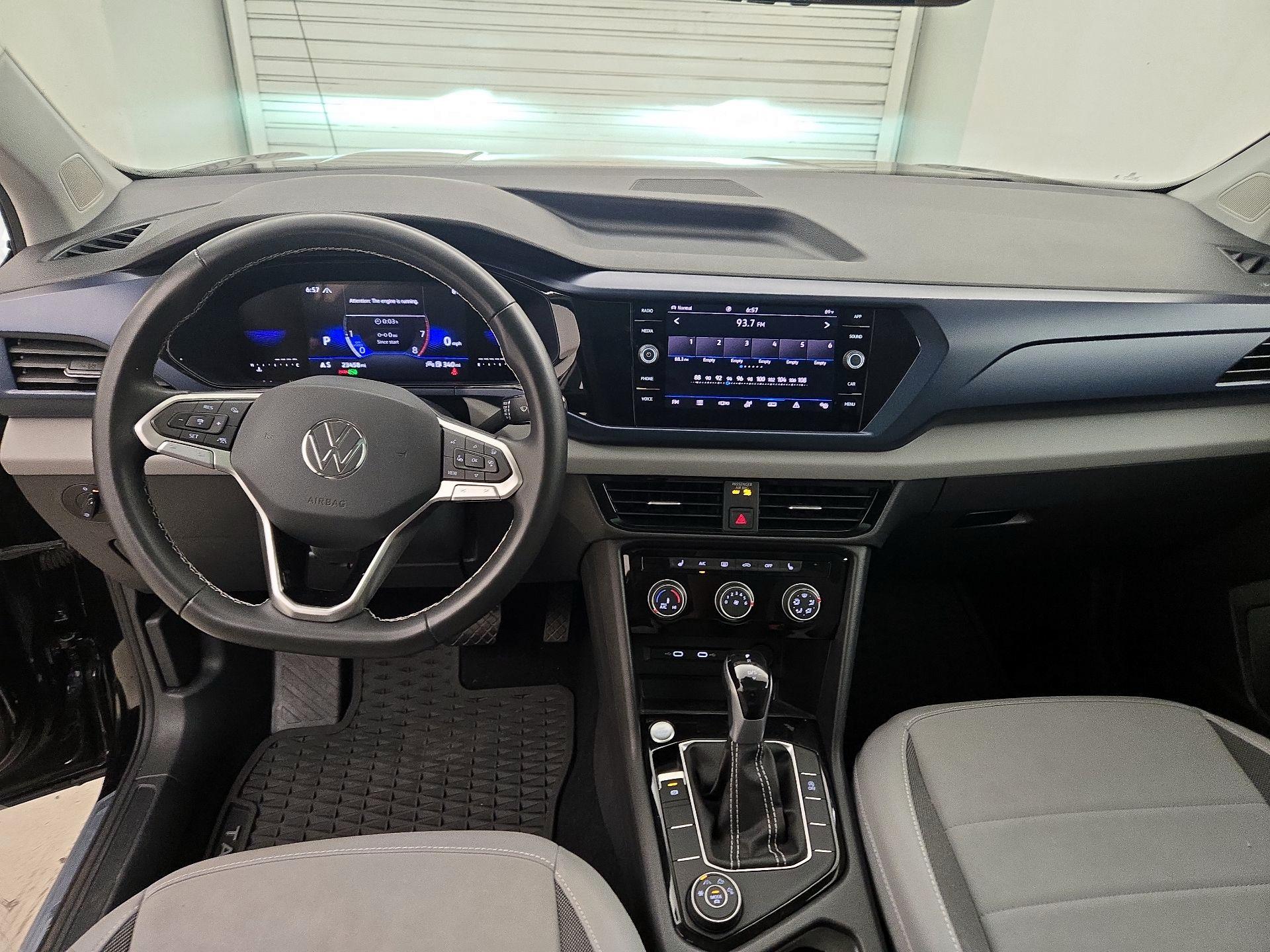 Thumbnail: 2023 Volkswagen Taos - 9