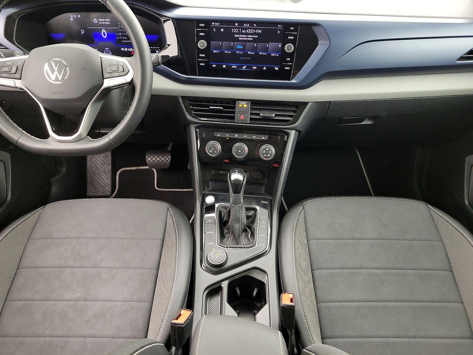 2023 Volkswagen Taos SE - Photo 18