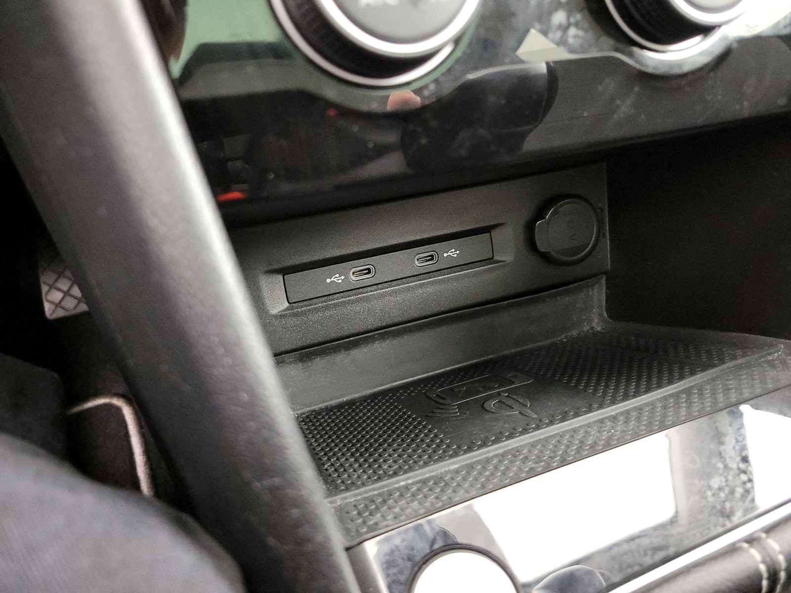 2023 Volkswagen Taos SE - Photo 19