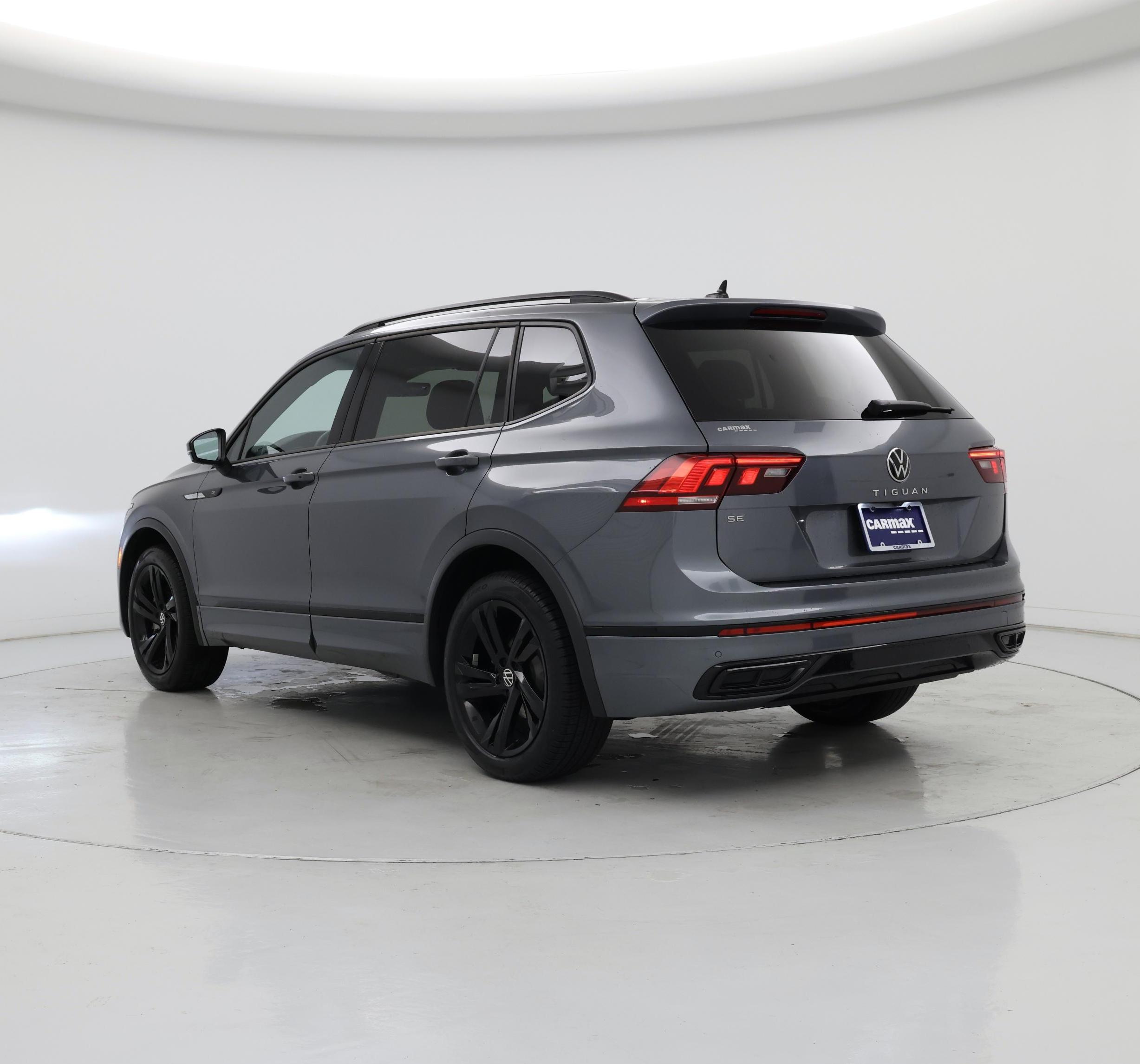 Thumbnail: 2024 Volkswagen Tiguan - 2