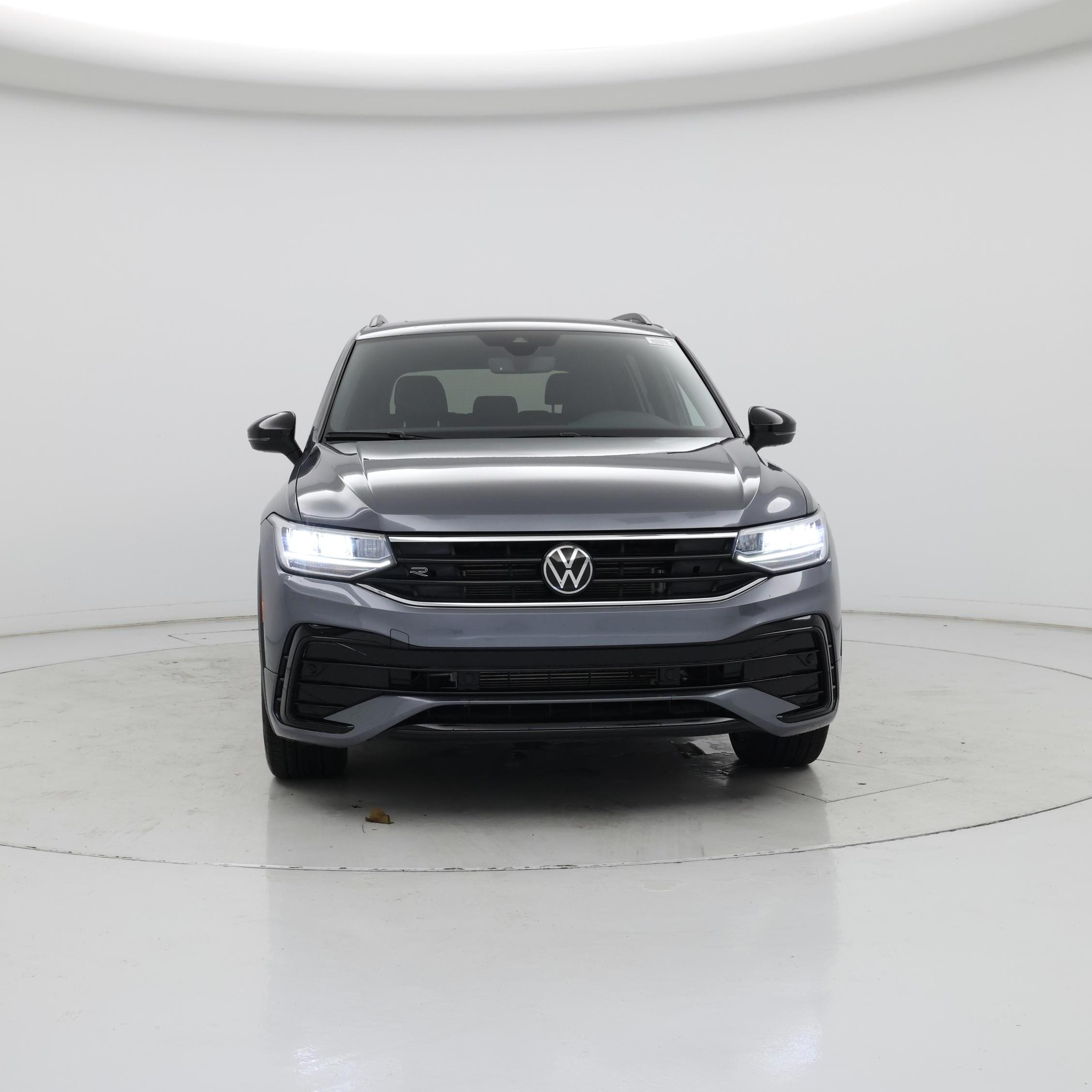 Thumbnail: 2024 Volkswagen Tiguan - 5