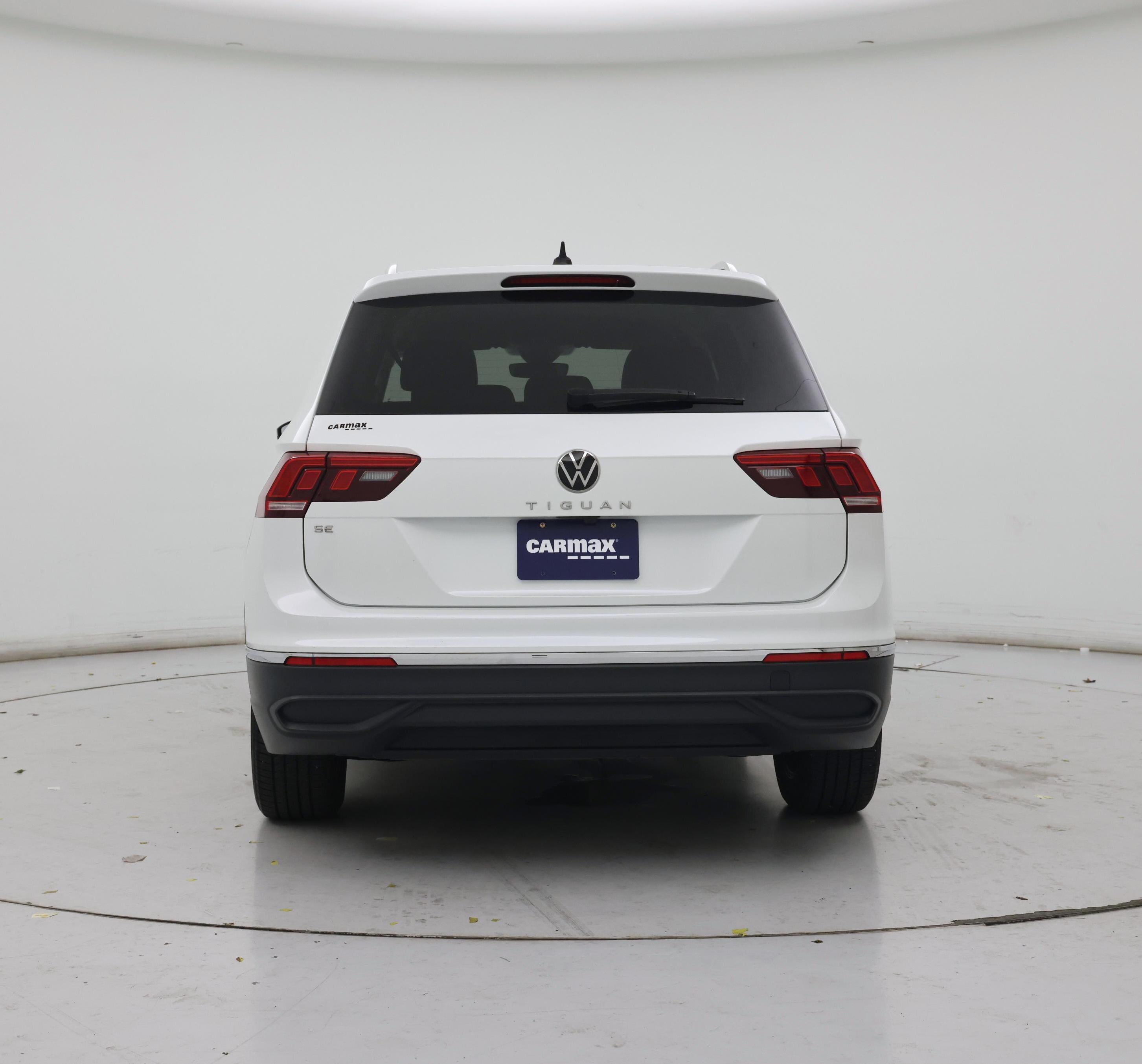 Thumbnail: 2023 Volkswagen Tiguan - 6