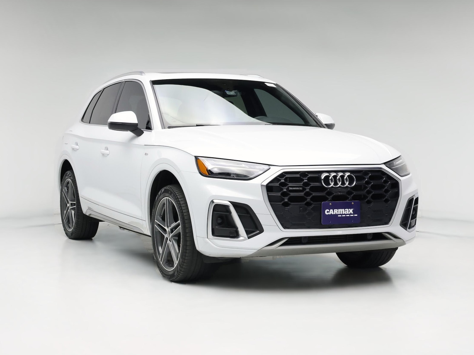 2023 Audi Q5 Plug-in Hybrid S-Line Premium
