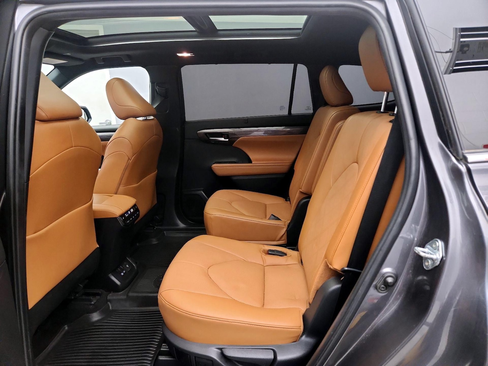 Rear Air Conditioning