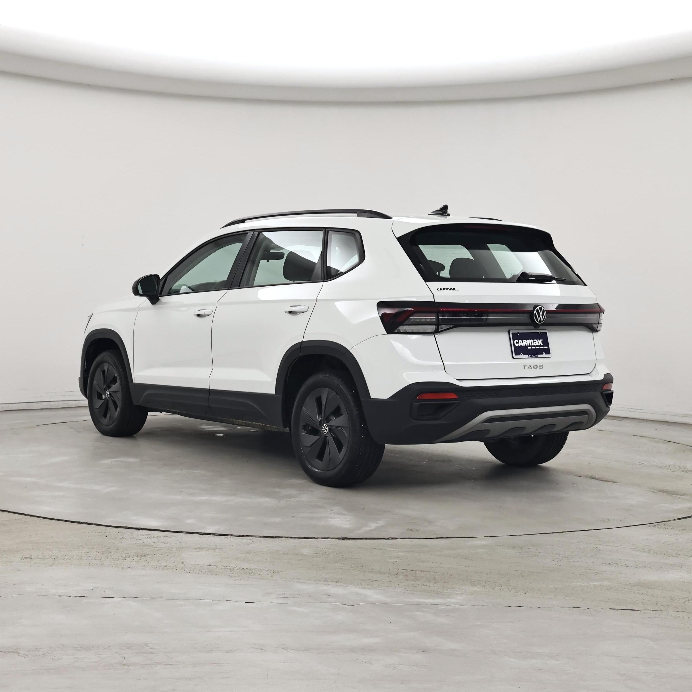 Thumbnail: 2025 Volkswagen Taos - 2