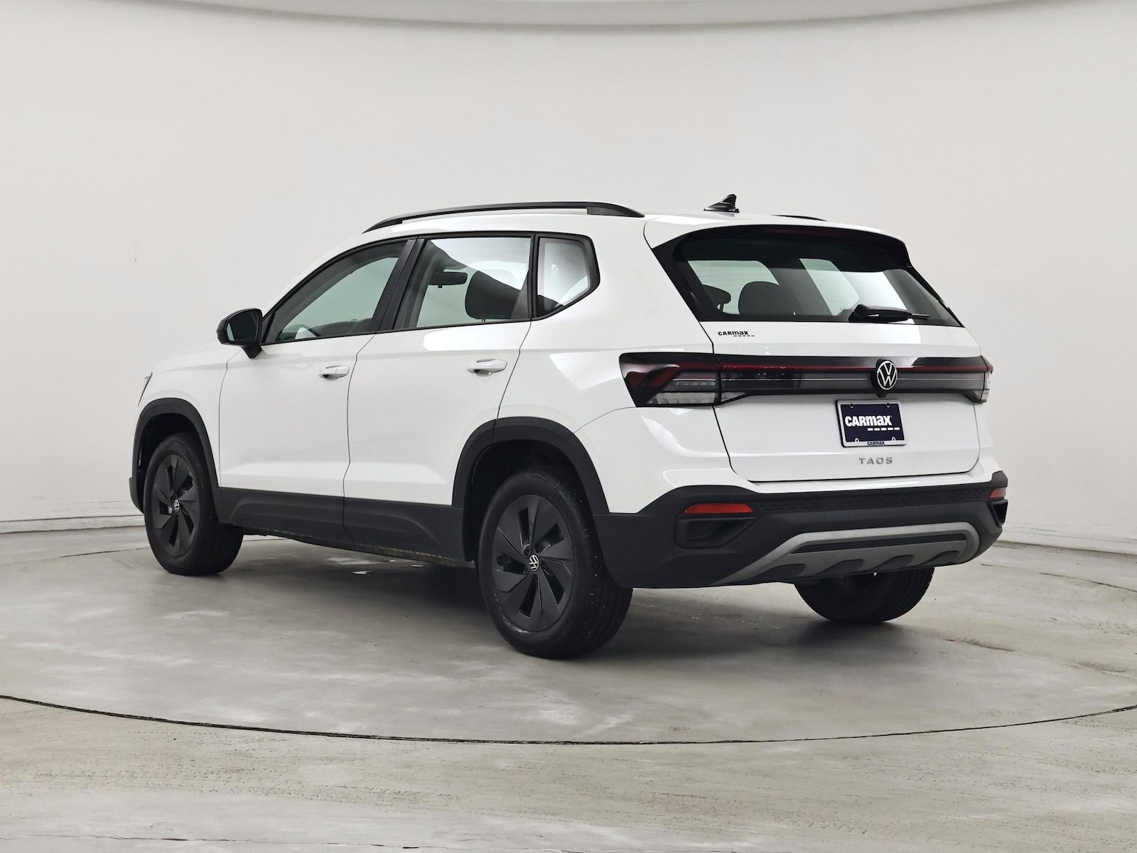 2025 Volkswagen Taos S - Photo 3