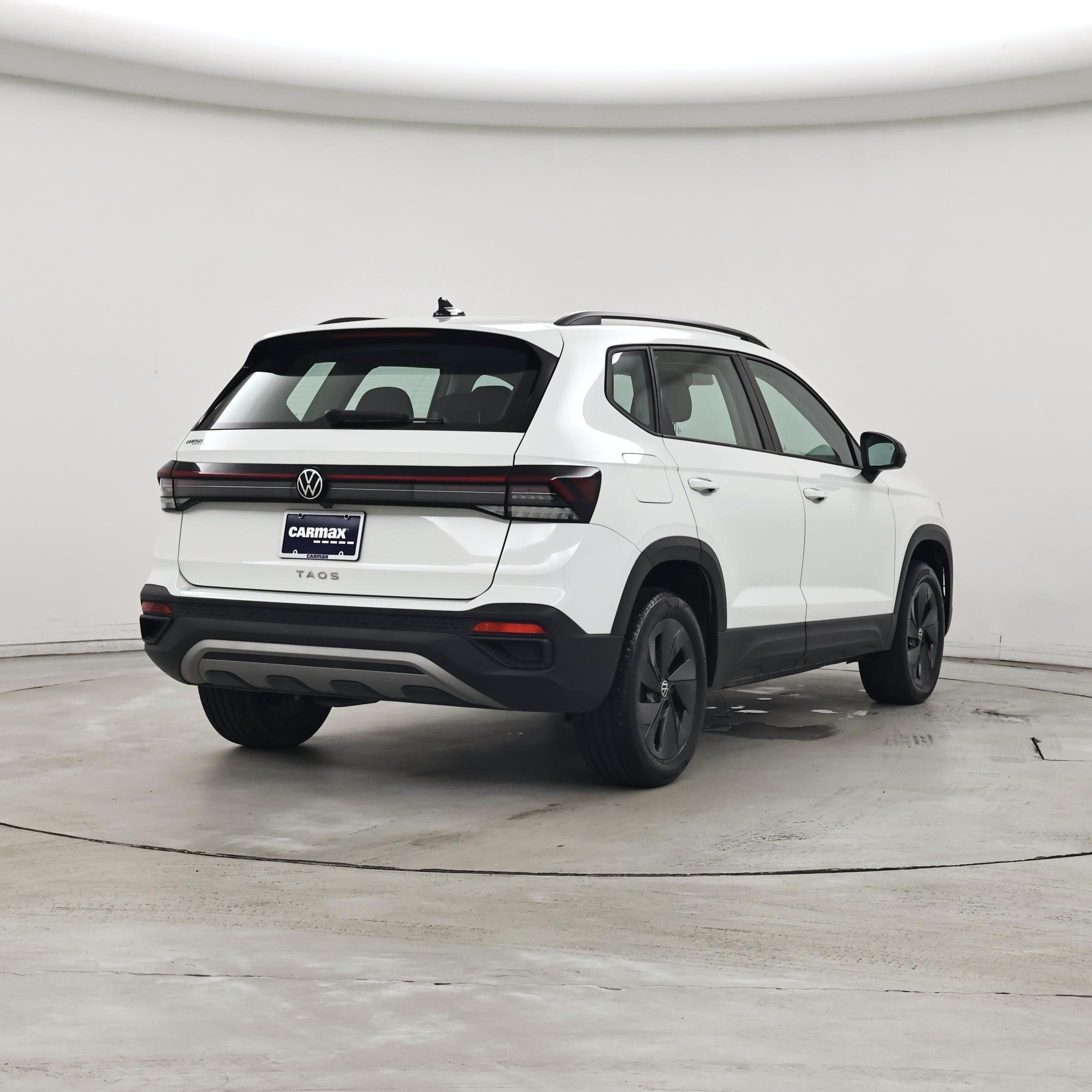 Thumbnail: 2025 Volkswagen Taos - 8
