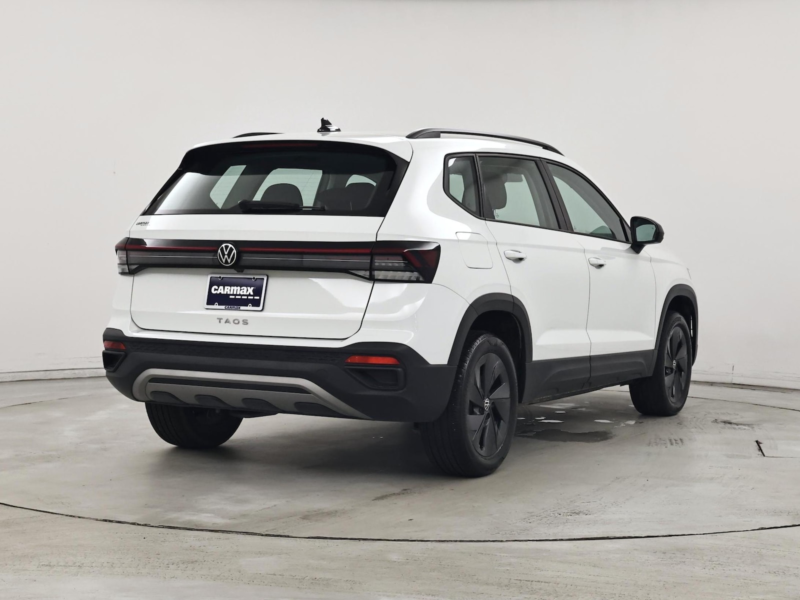 2025 Volkswagen Taos S - Photo 9