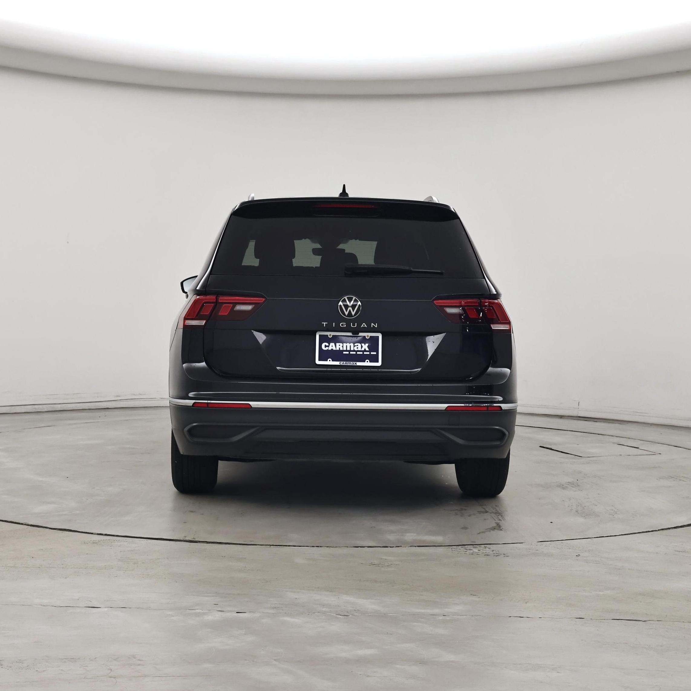 Thumbnail: 2024 Volkswagen Tiguan - 6