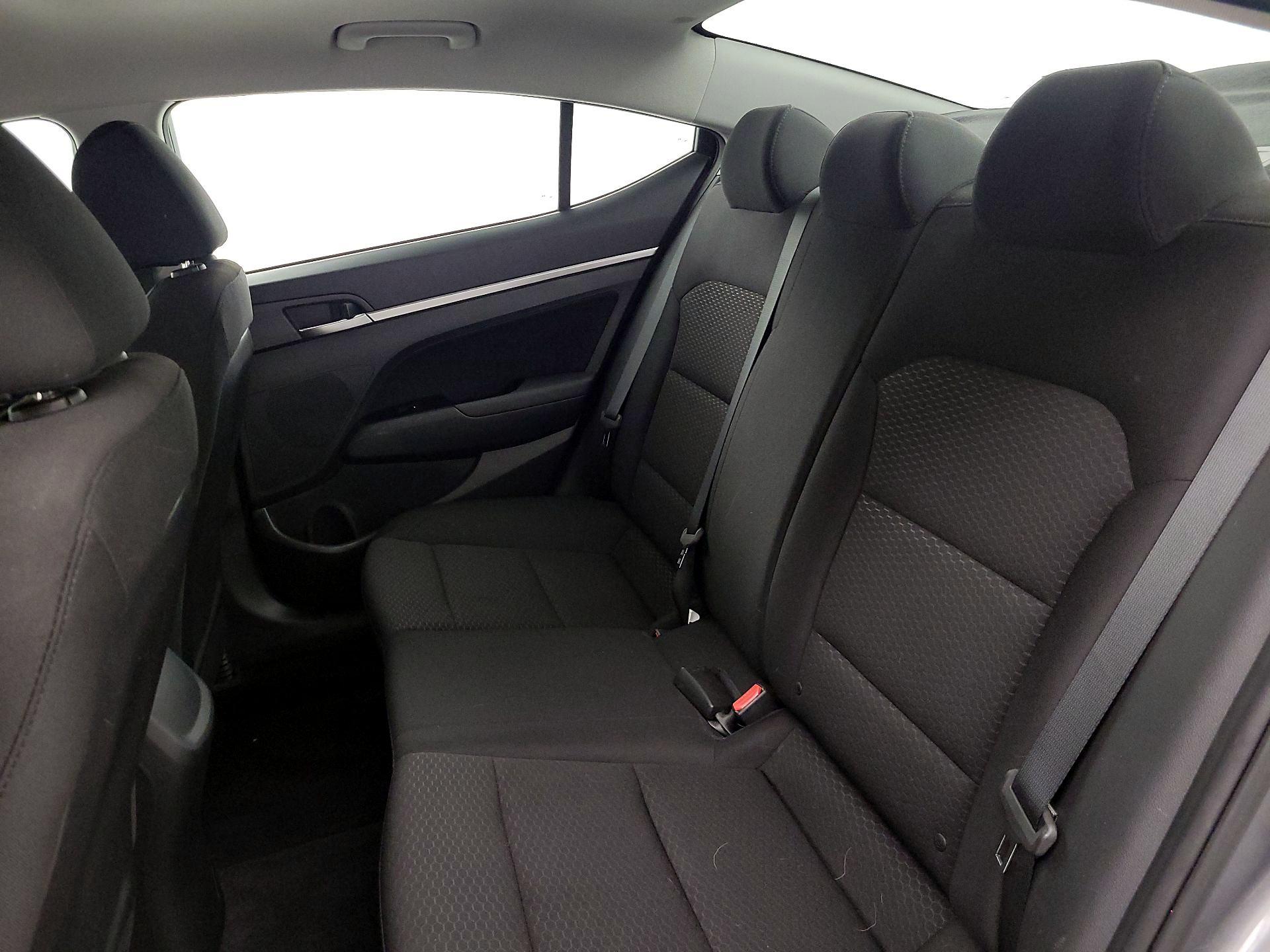 Thumbnail: 2019 Hyundai Elantra - 19