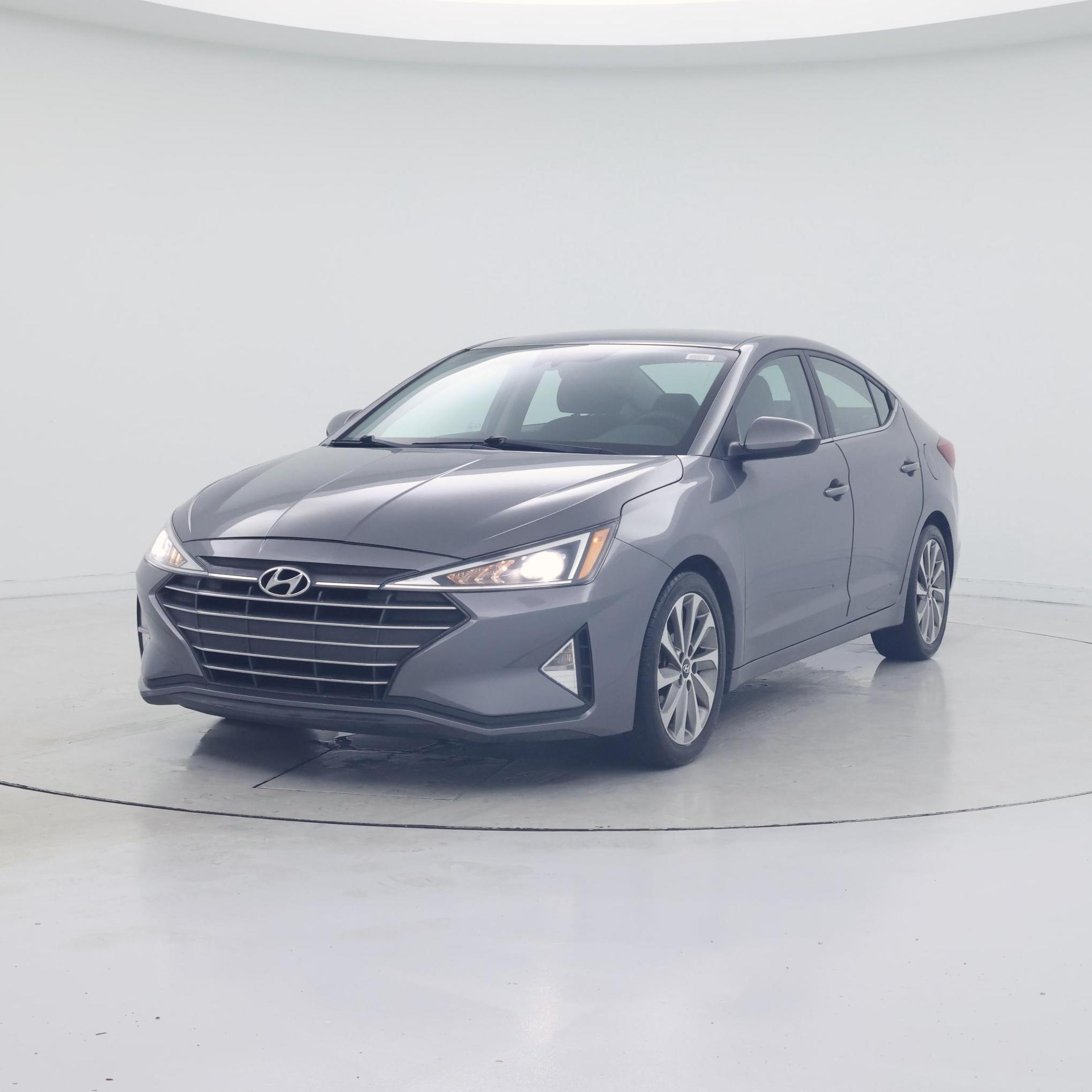 Thumbnail: 2019 Hyundai Elantra - 4