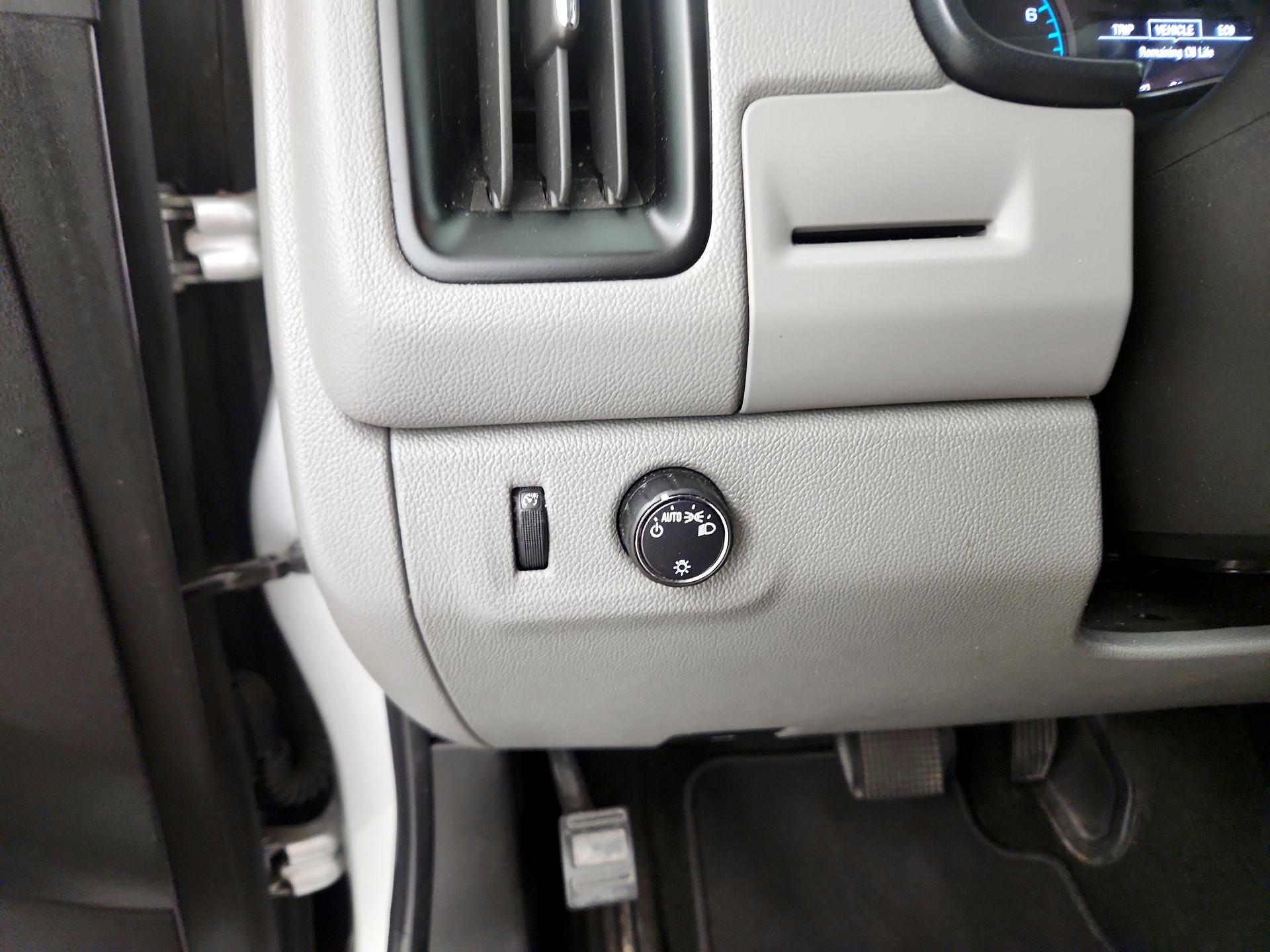 Thumbnail: 2018 GMC Canyon - 13