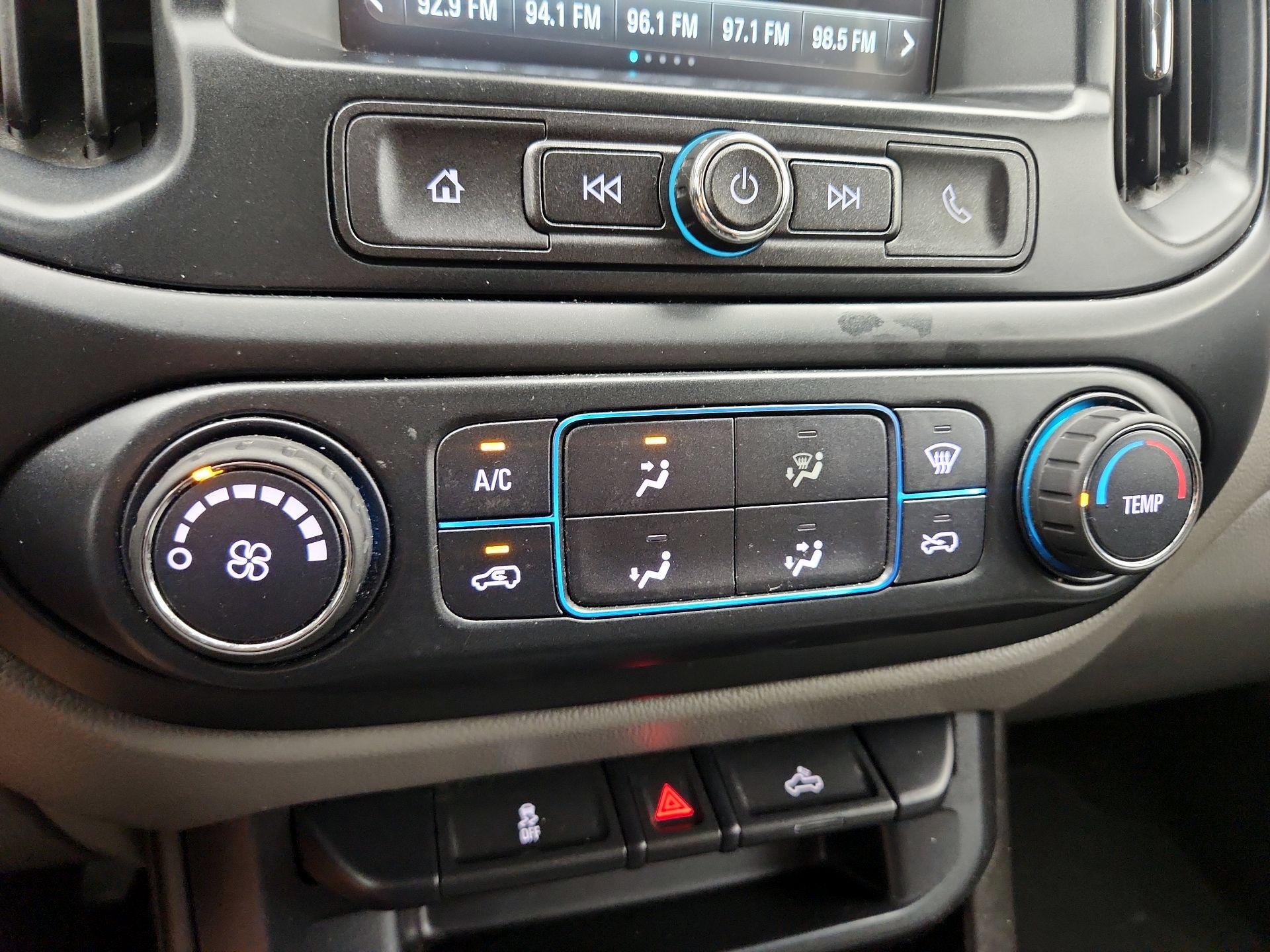Thumbnail: 2018 GMC Canyon - 16