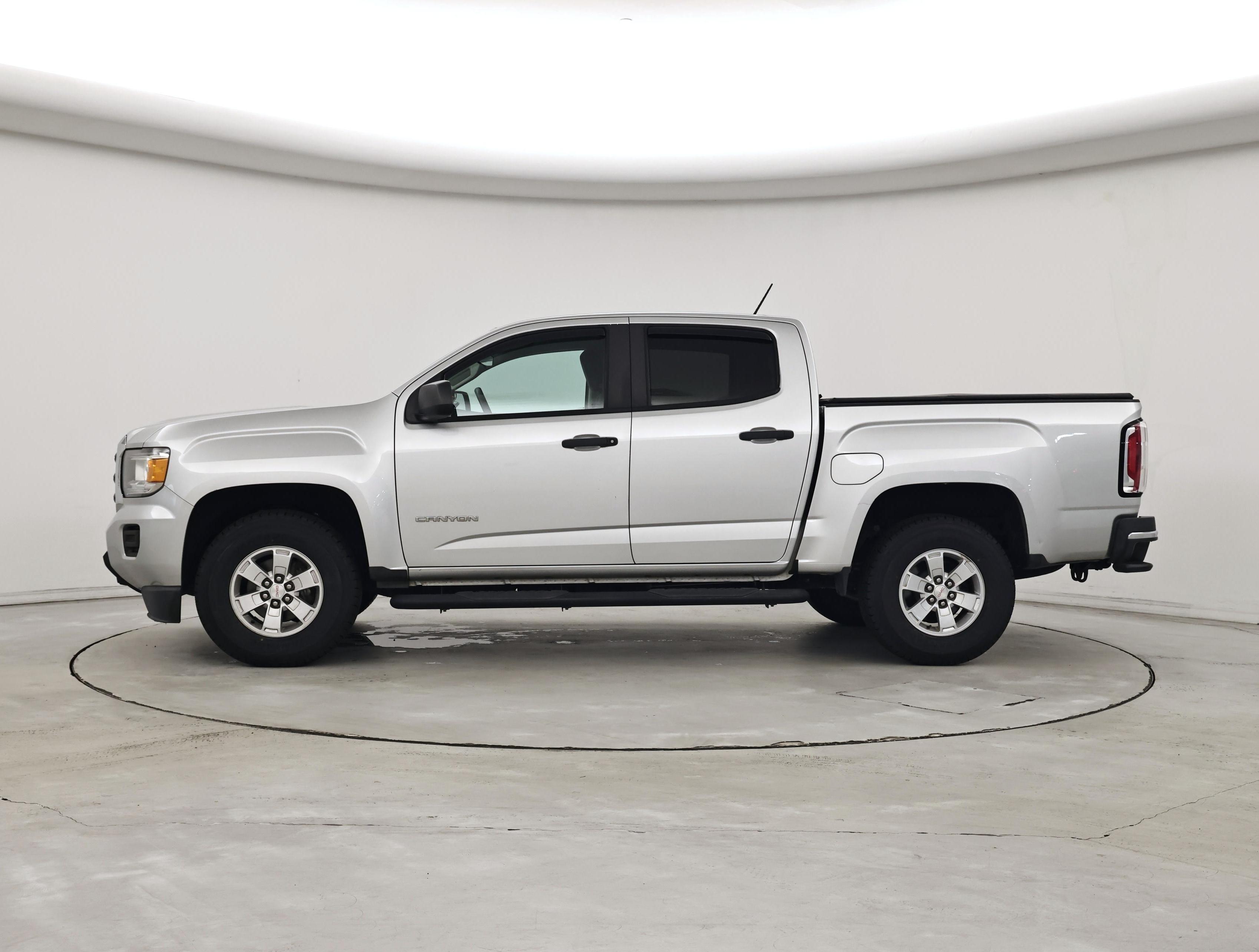 Thumbnail: 2018 GMC Canyon - 3