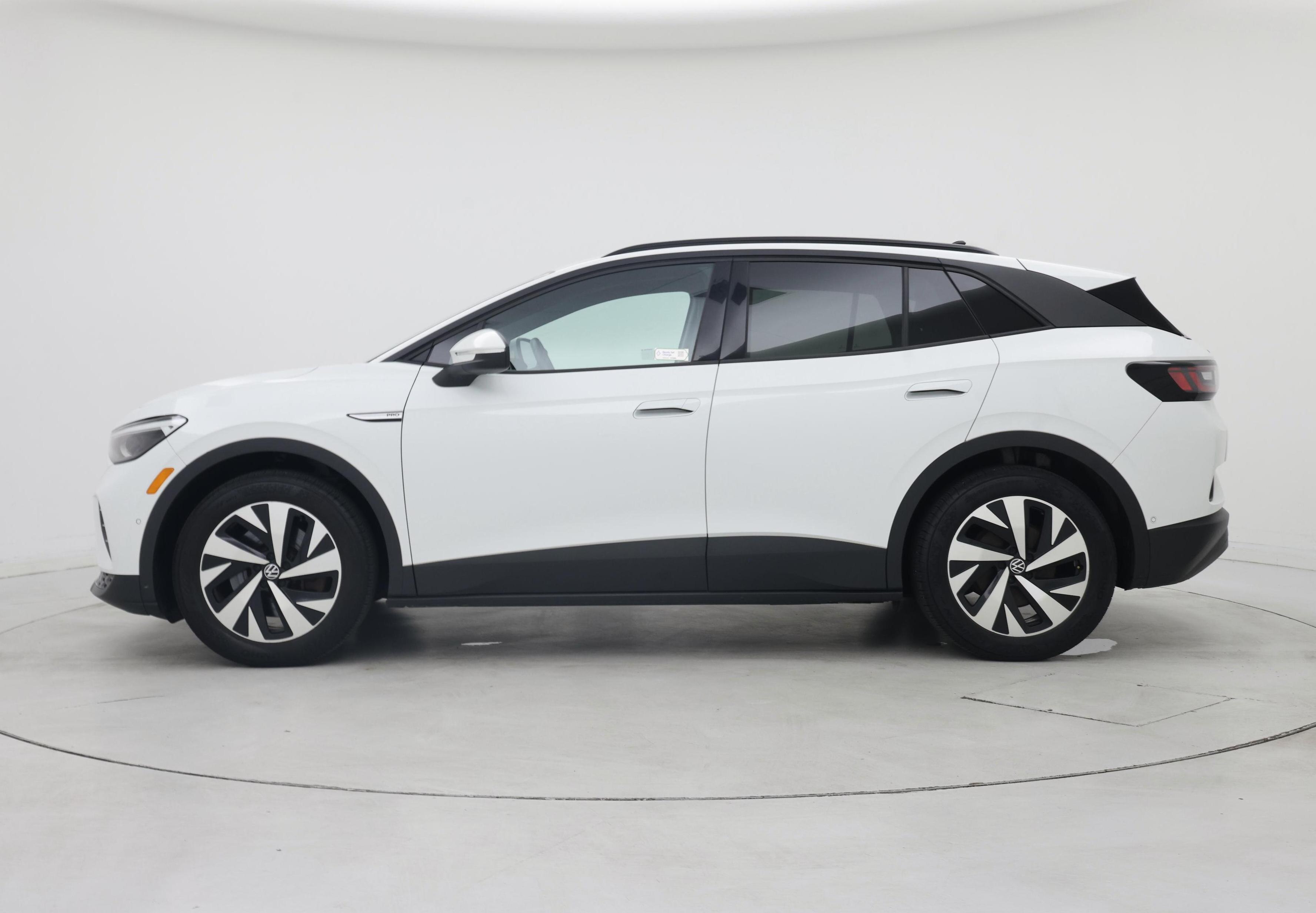 Thumbnail: 2023 Volkswagen ID.4 - 3