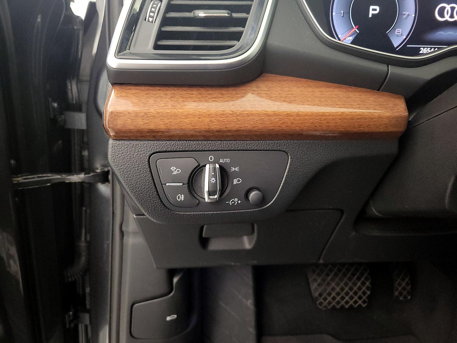 2023 Audi Q5 Premium Plus - Photo 14