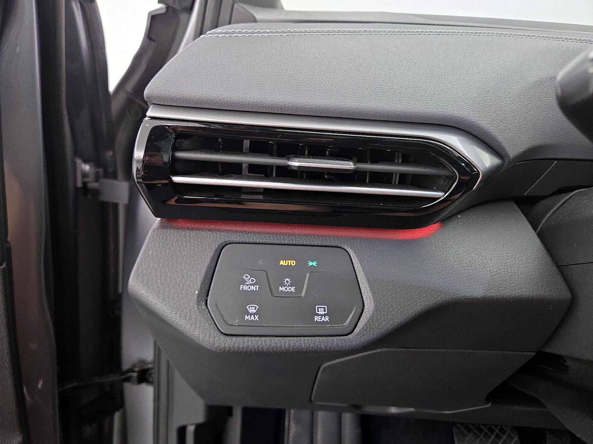 Thumbnail: 2023 Volkswagen ID.4 - 13