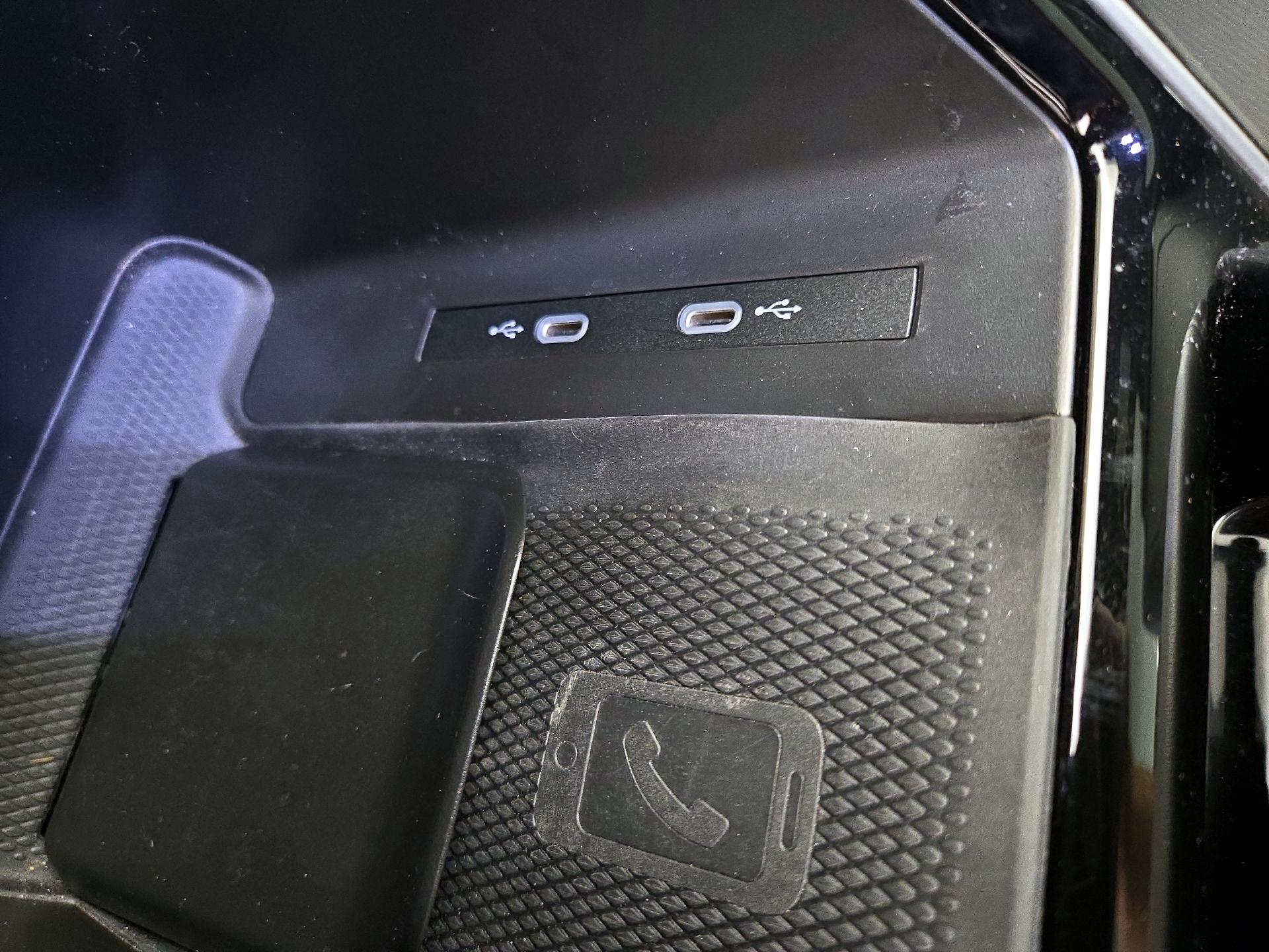 Thumbnail: 2023 Volkswagen ID.4 - 19