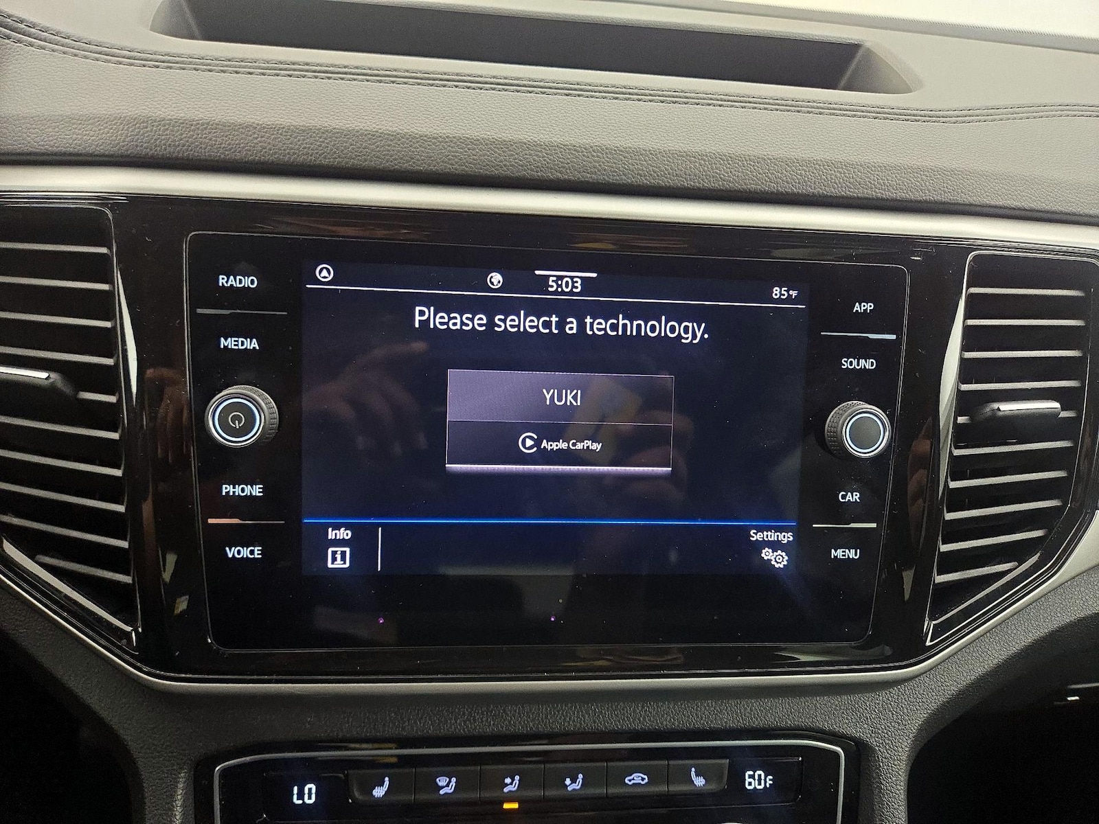 2023 Volkswagen Atlas Cross Sport SE w/Tech - Photo 16