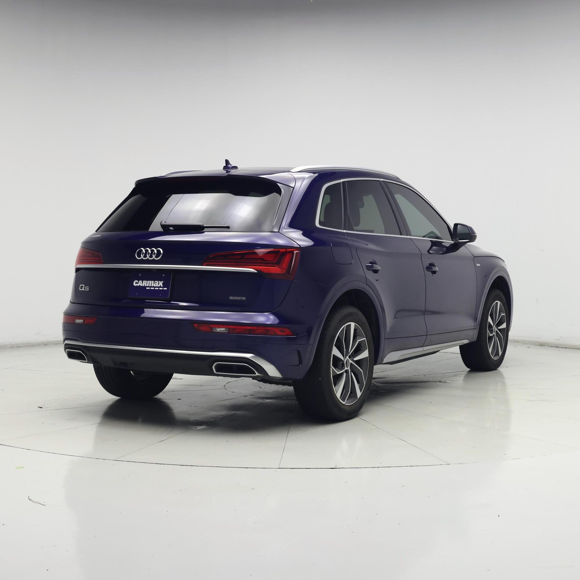 Thumbnail: 2023 Audi Q5 - 8