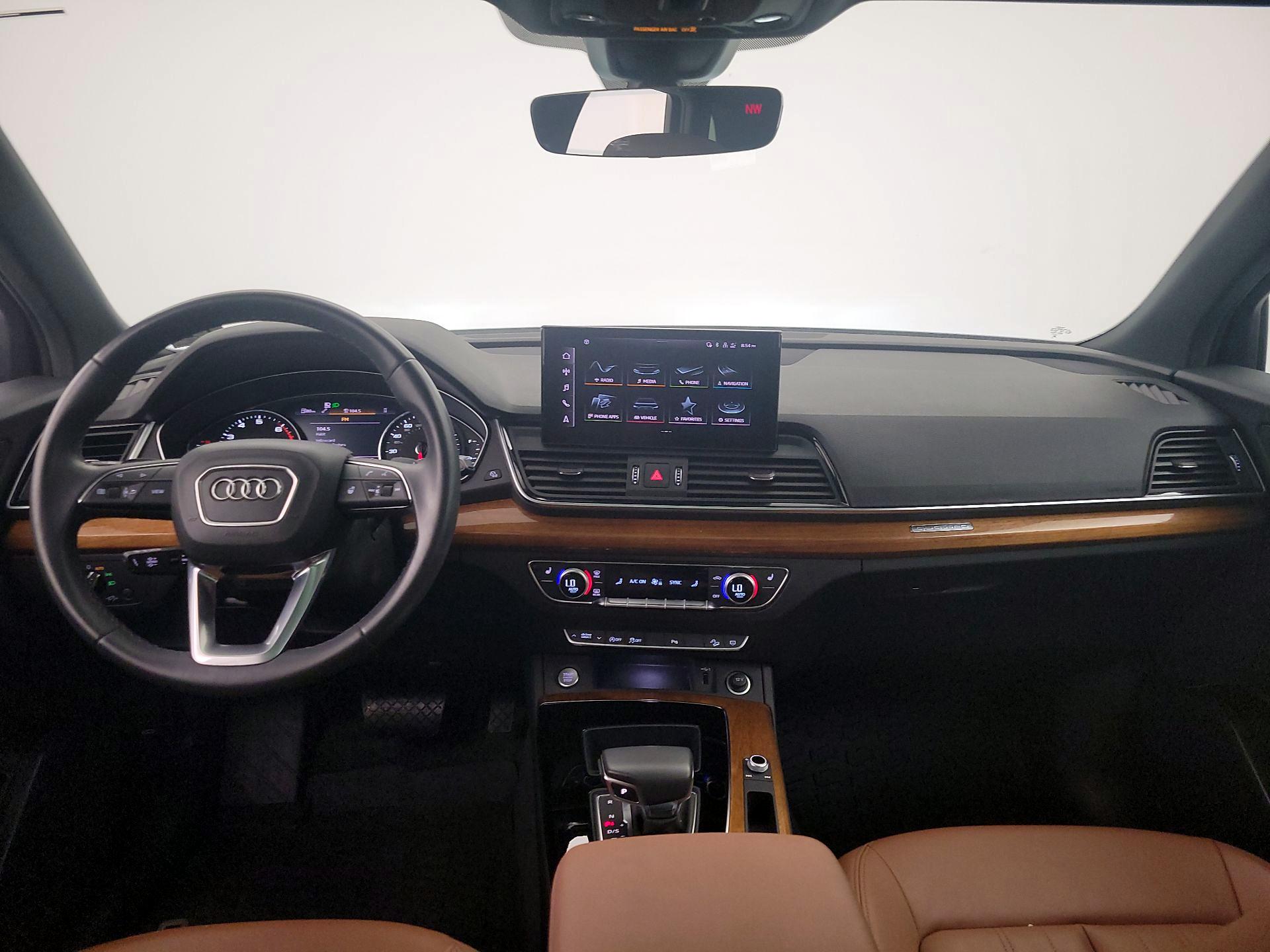 Thumbnail: 2023 Audi Q5 - 9