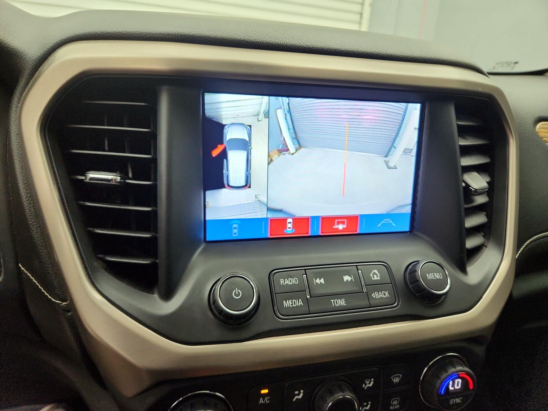 Thumbnail: 2017 GMC Acadia - 14