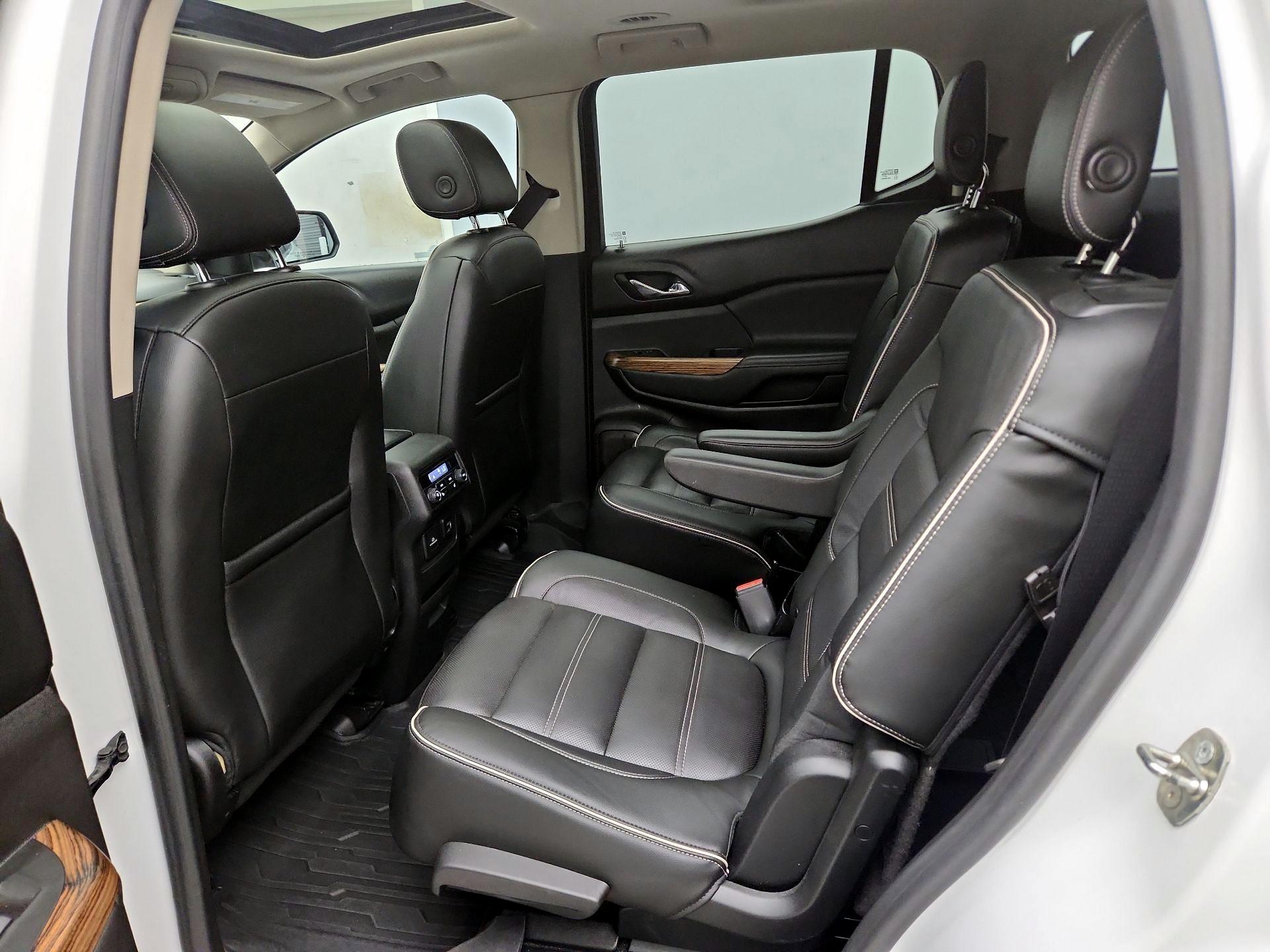 Thumbnail: 2017 GMC Acadia - 20