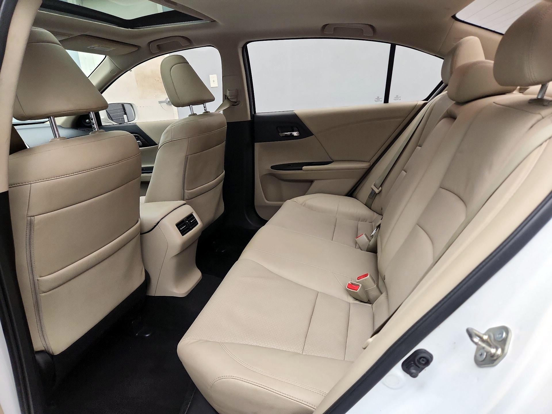 Thumbnail: 2016 Honda Accord - 20