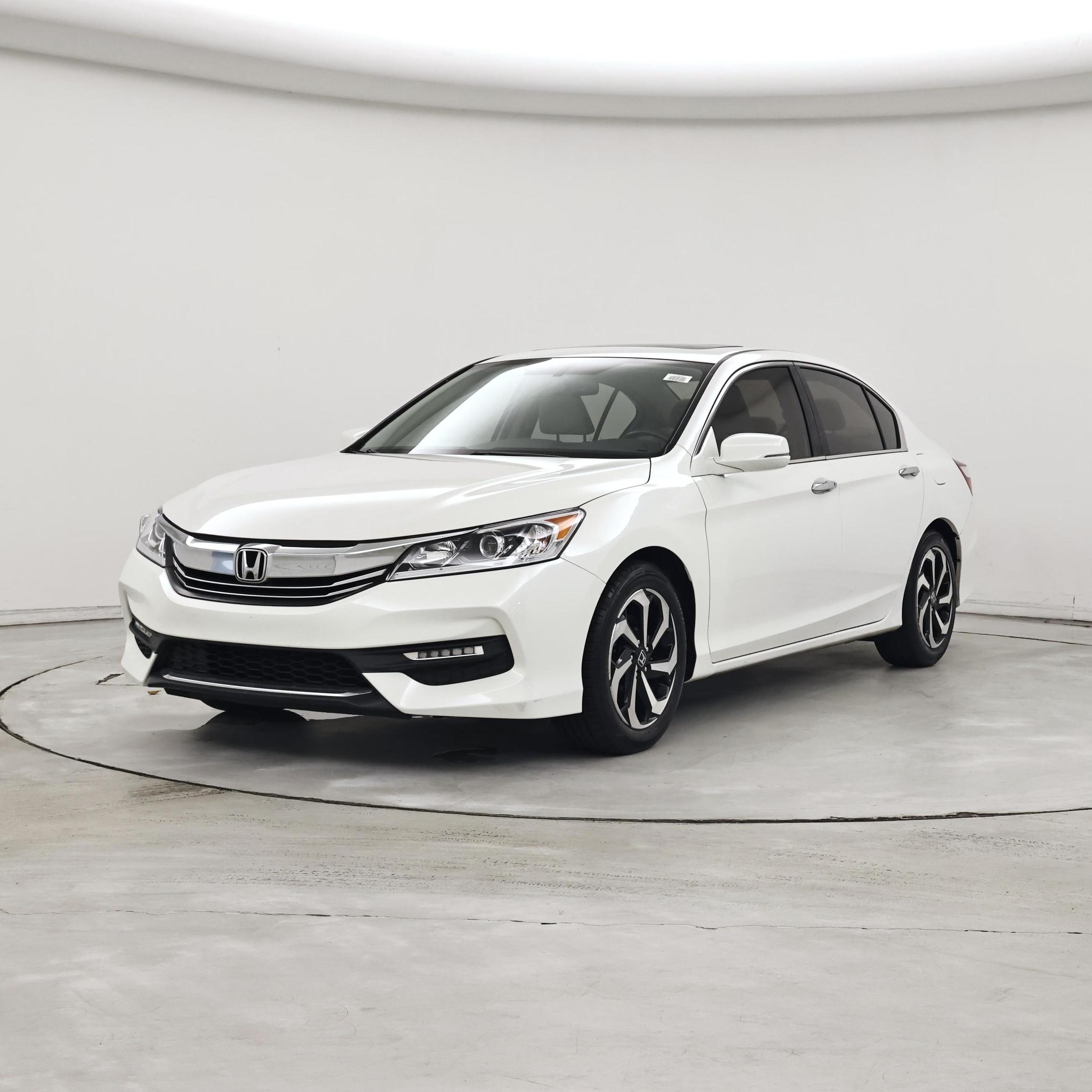 Thumbnail: 2016 Honda Accord - 4