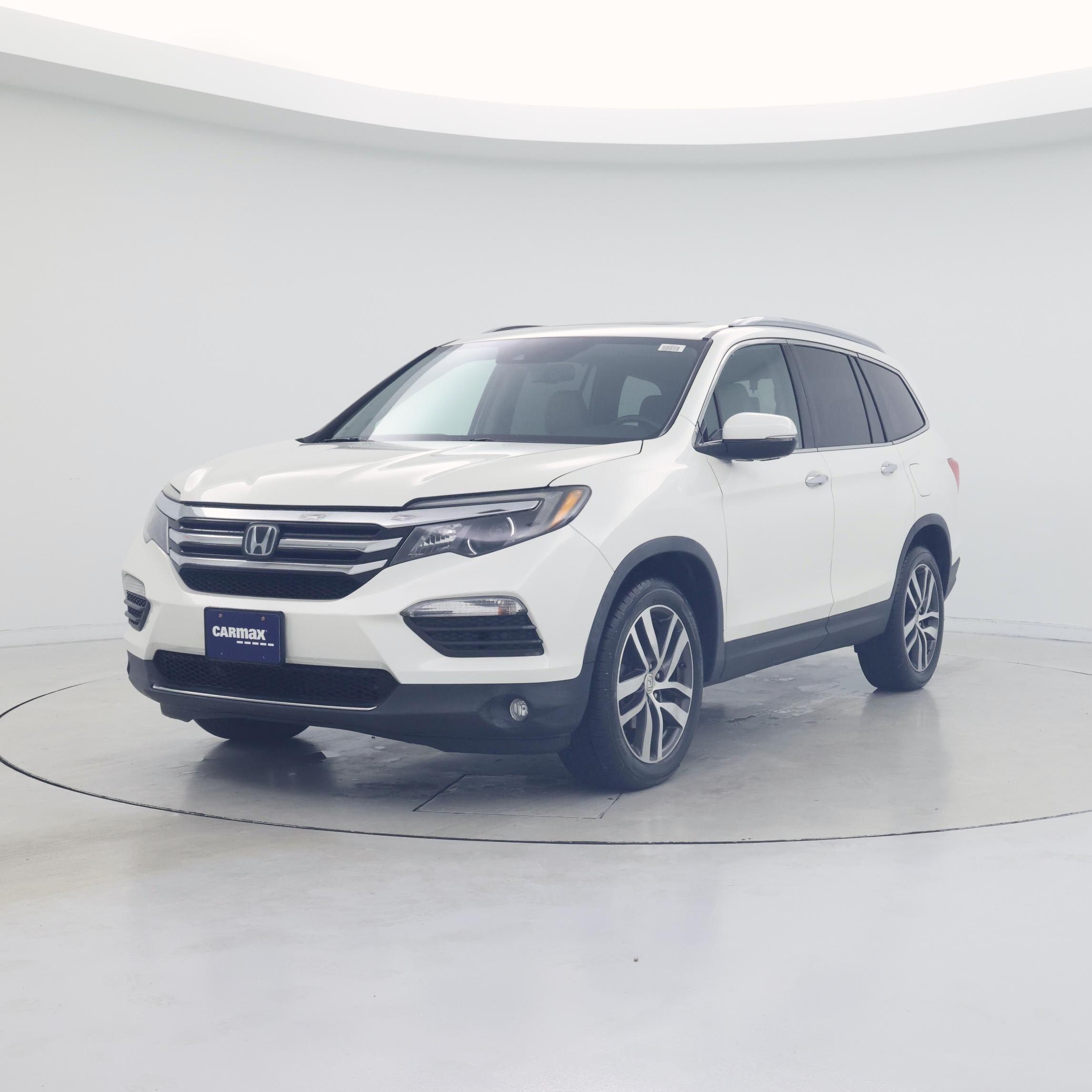 Thumbnail: 2018 Honda Pilot - 4
