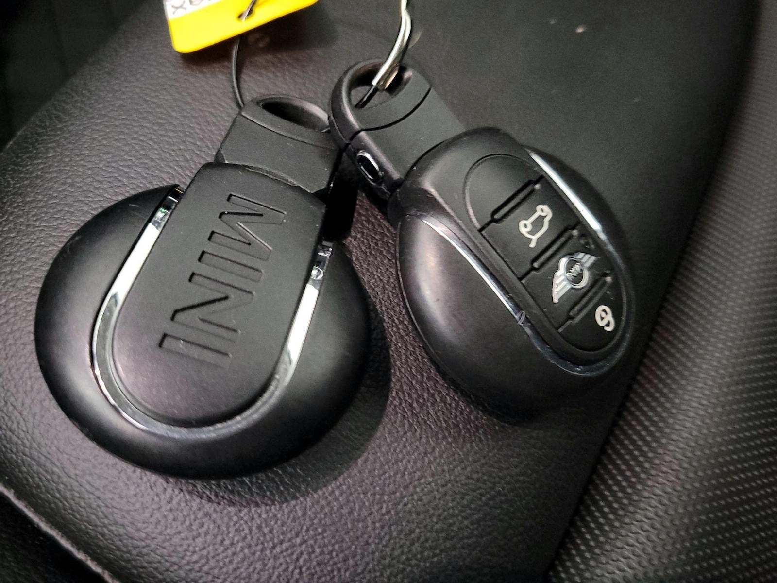 2016 MINI Cooper S - Photo 23