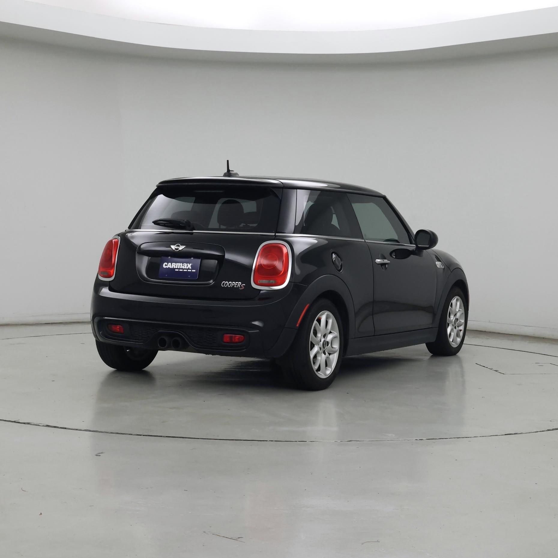 Thumbnail: 2016 MINI Cooper Hardtop - 8