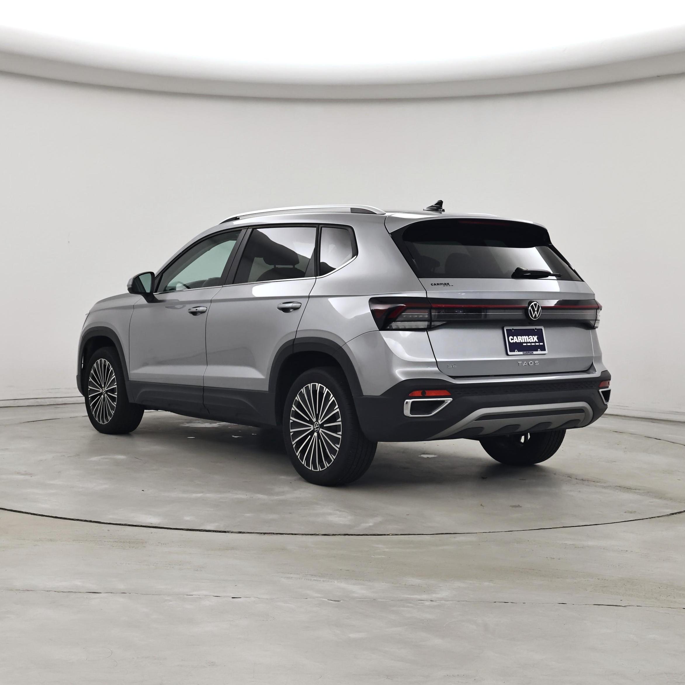Thumbnail: 2025 Volkswagen Taos - 2