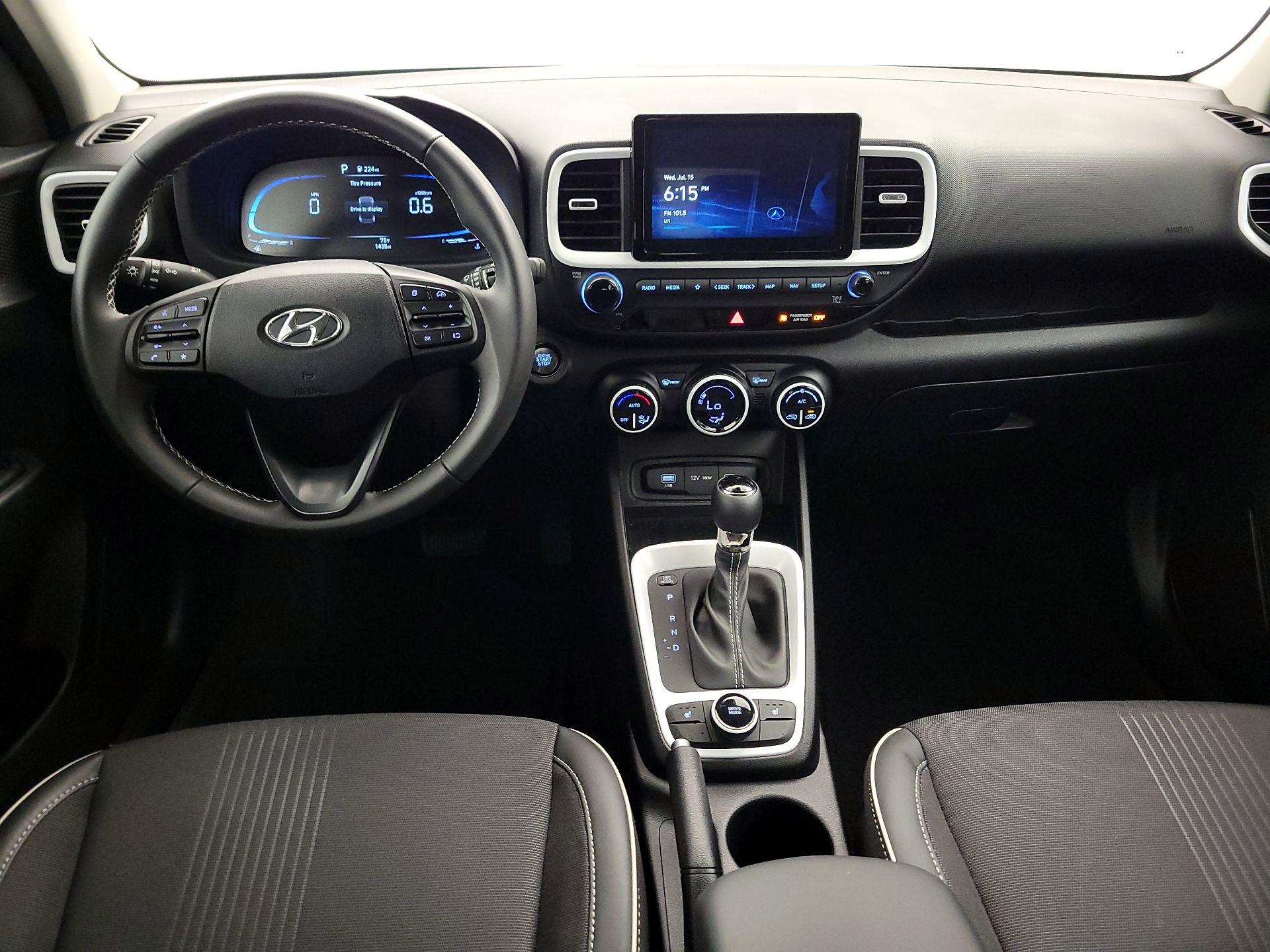 Thumbnail: 2025 Hyundai Venue - 9