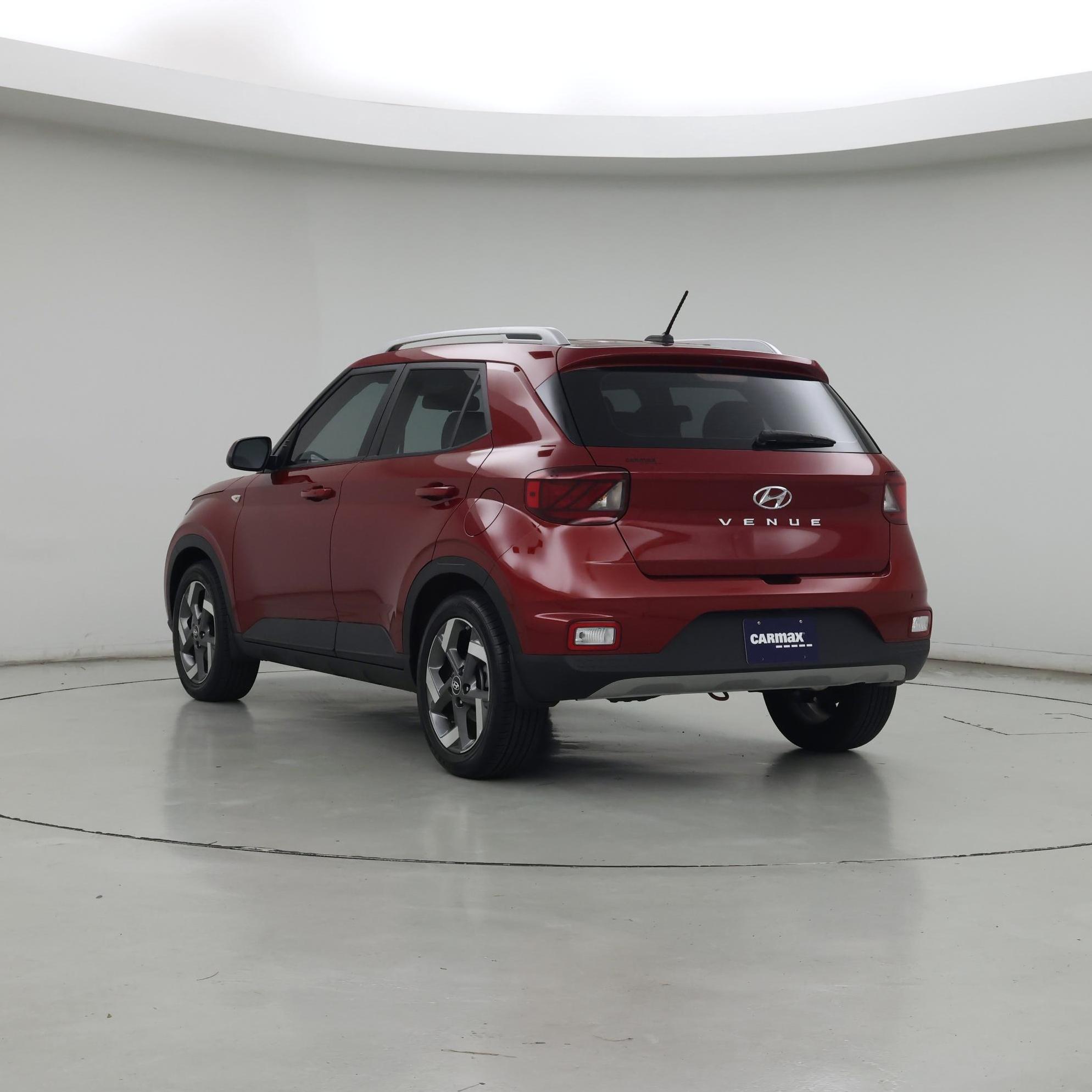 Thumbnail: 2025 Hyundai Venue - 2