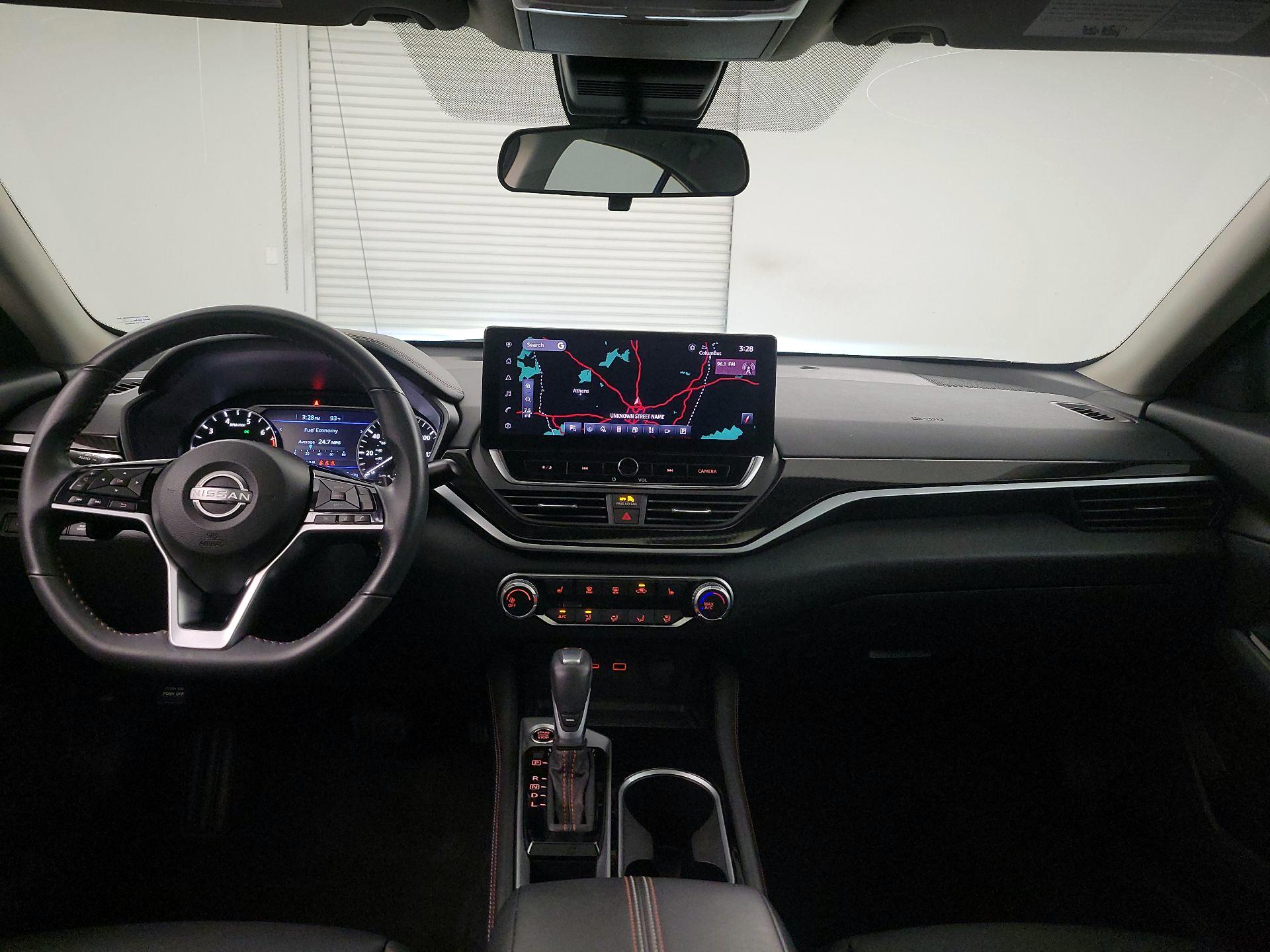 Thumbnail: 2023 Nissan Altima - 9