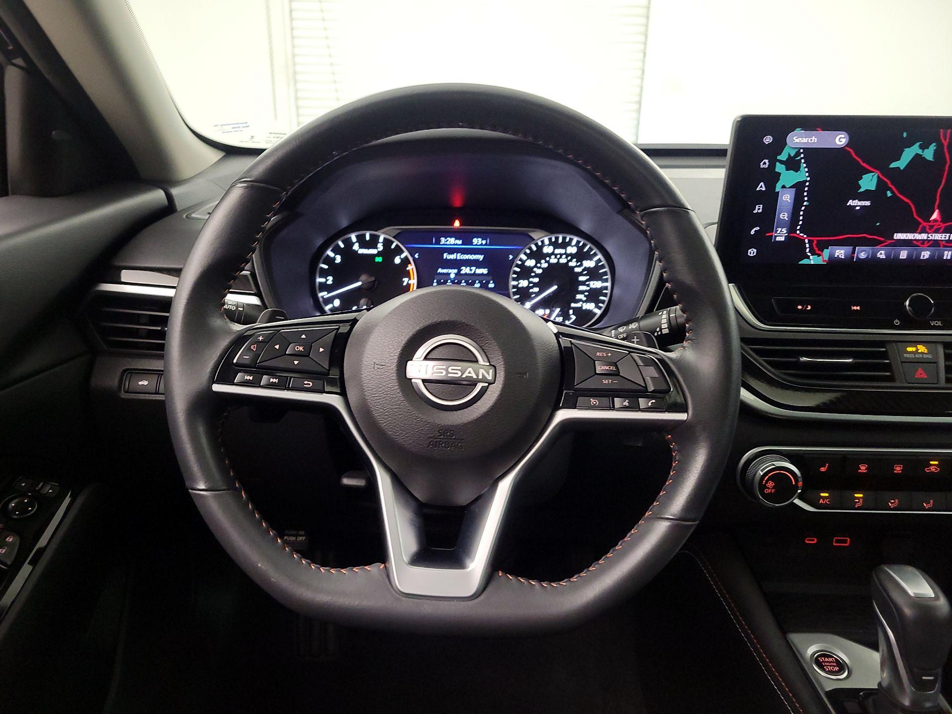 Thumbnail: 2023 Nissan Altima - 10