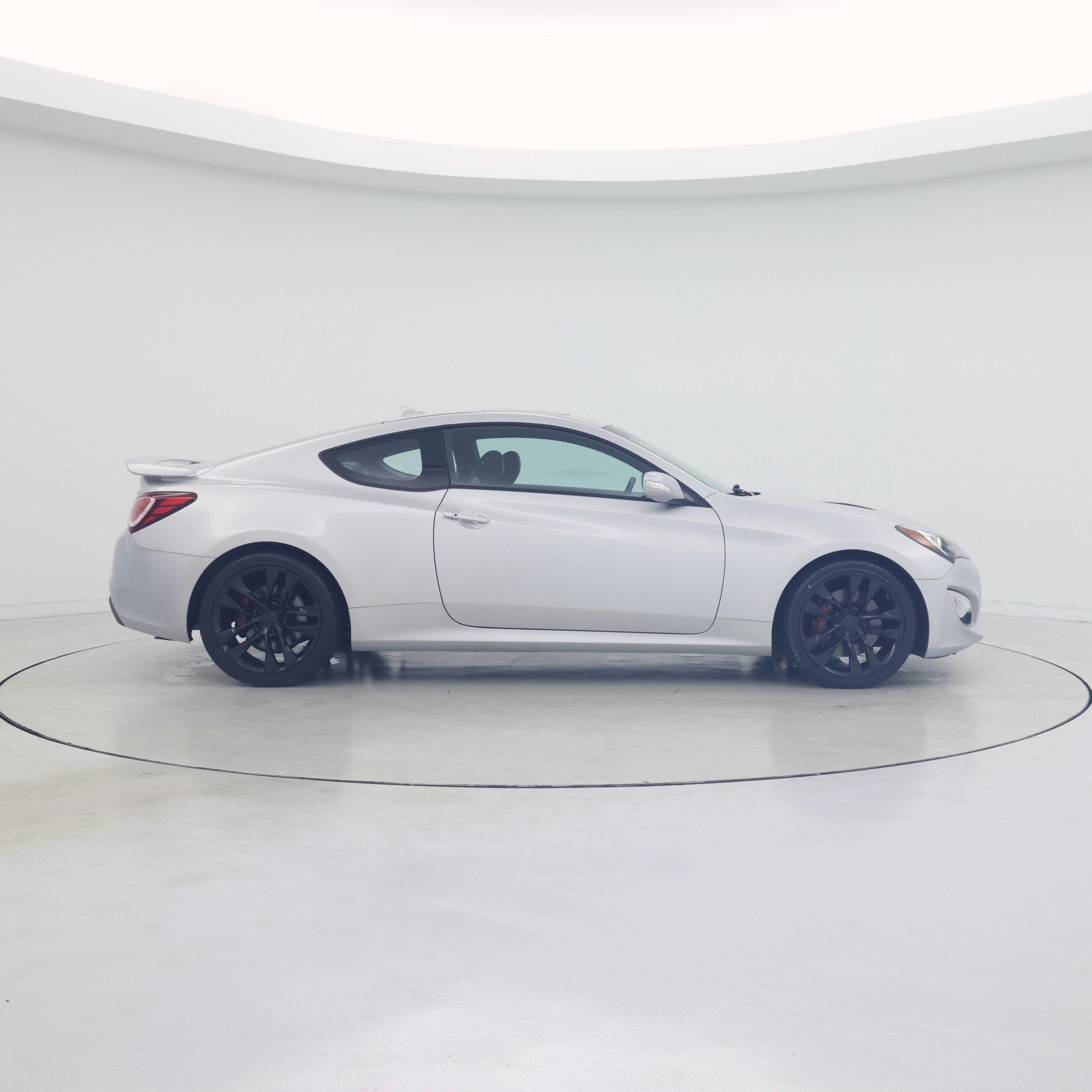 Thumbnail: 2016 Hyundai Genesis - 7
