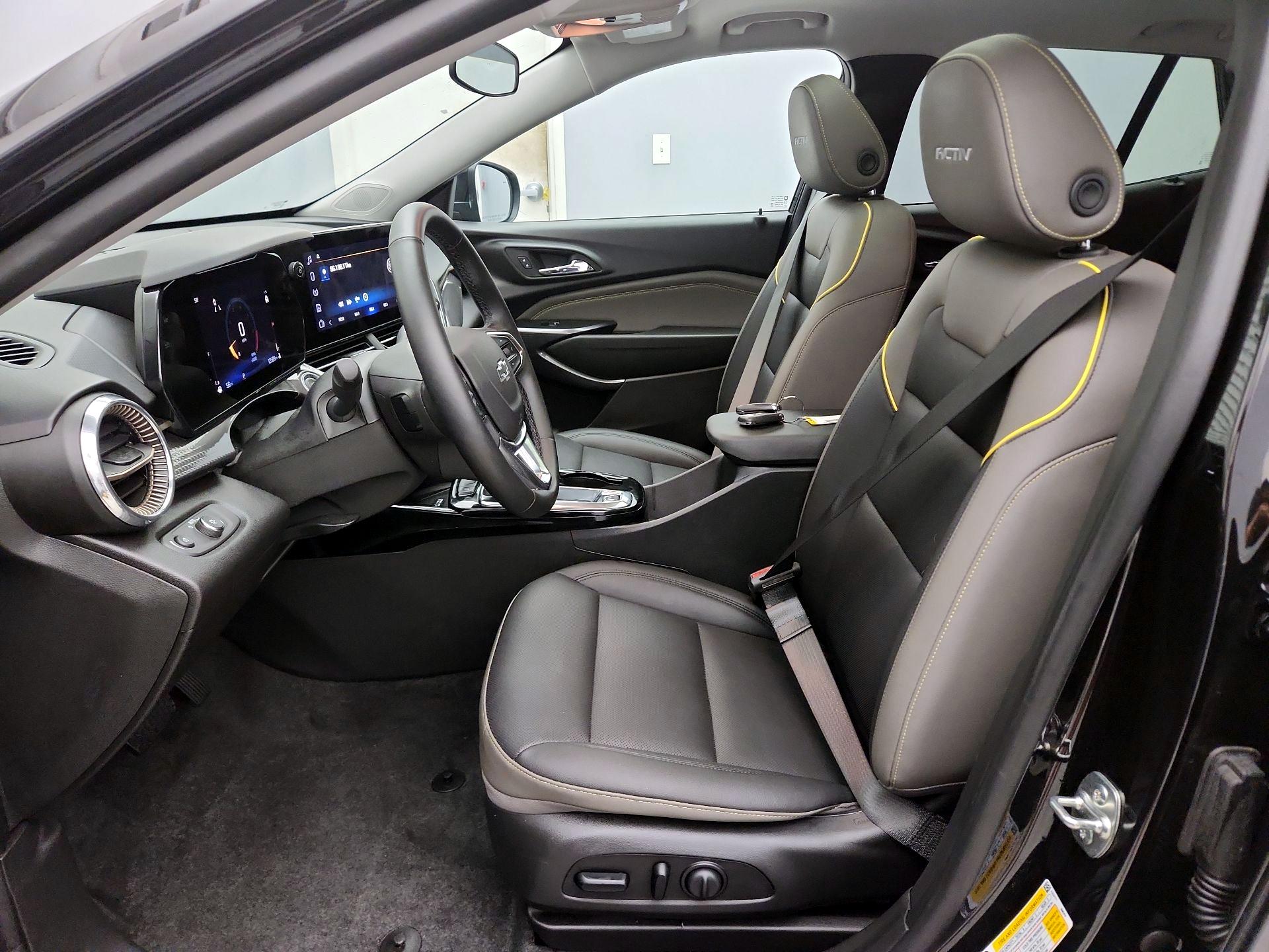 Thumbnail: 2026 Chevrolet Trax - 11
