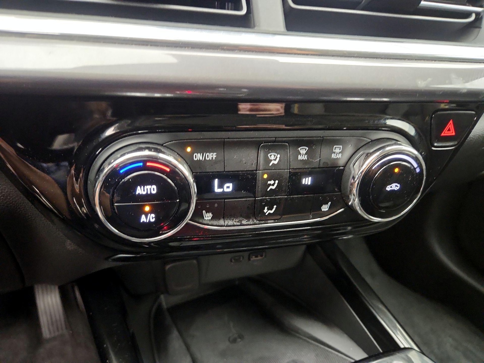 2026 Chevrolet Trax Activ - Photo 17
