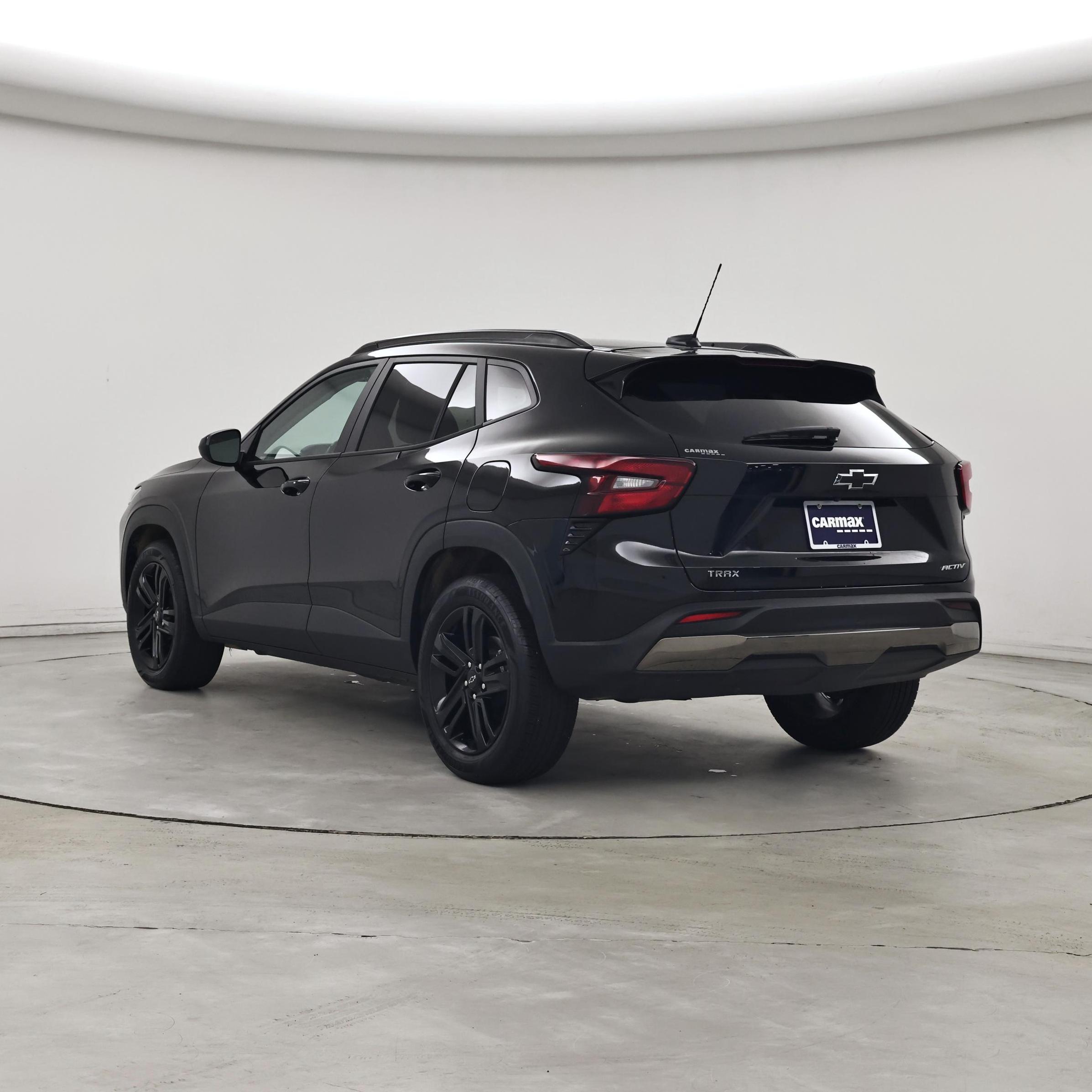 Thumbnail: 2026 Chevrolet Trax - 2
