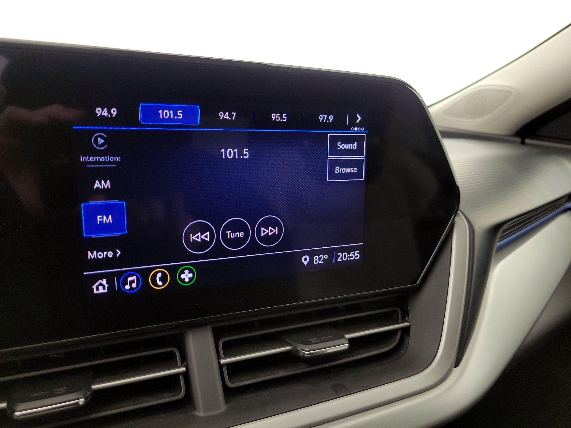 Thumbnail: 2025 Chevrolet Trax - 16