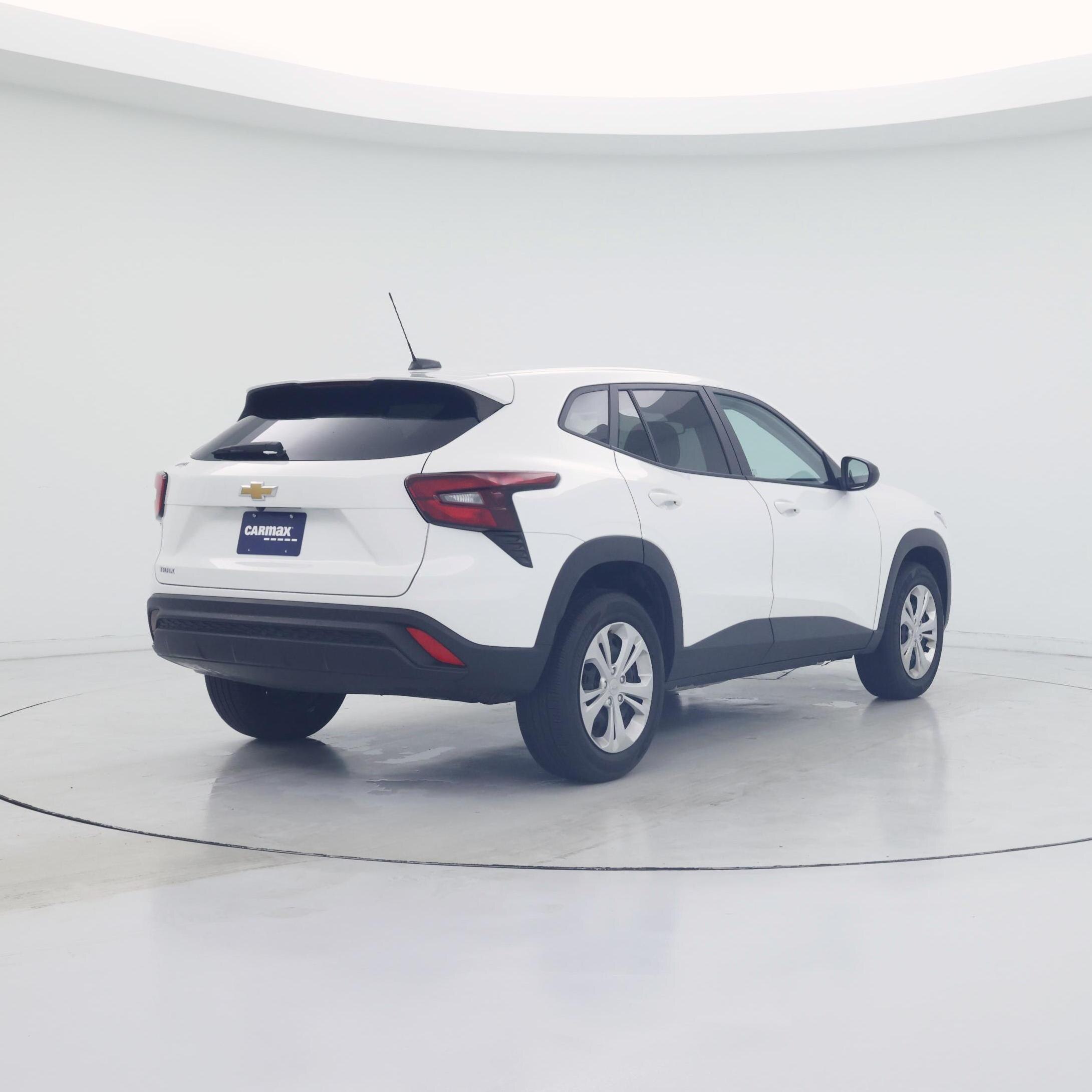 Thumbnail: 2025 Chevrolet Trax - 8