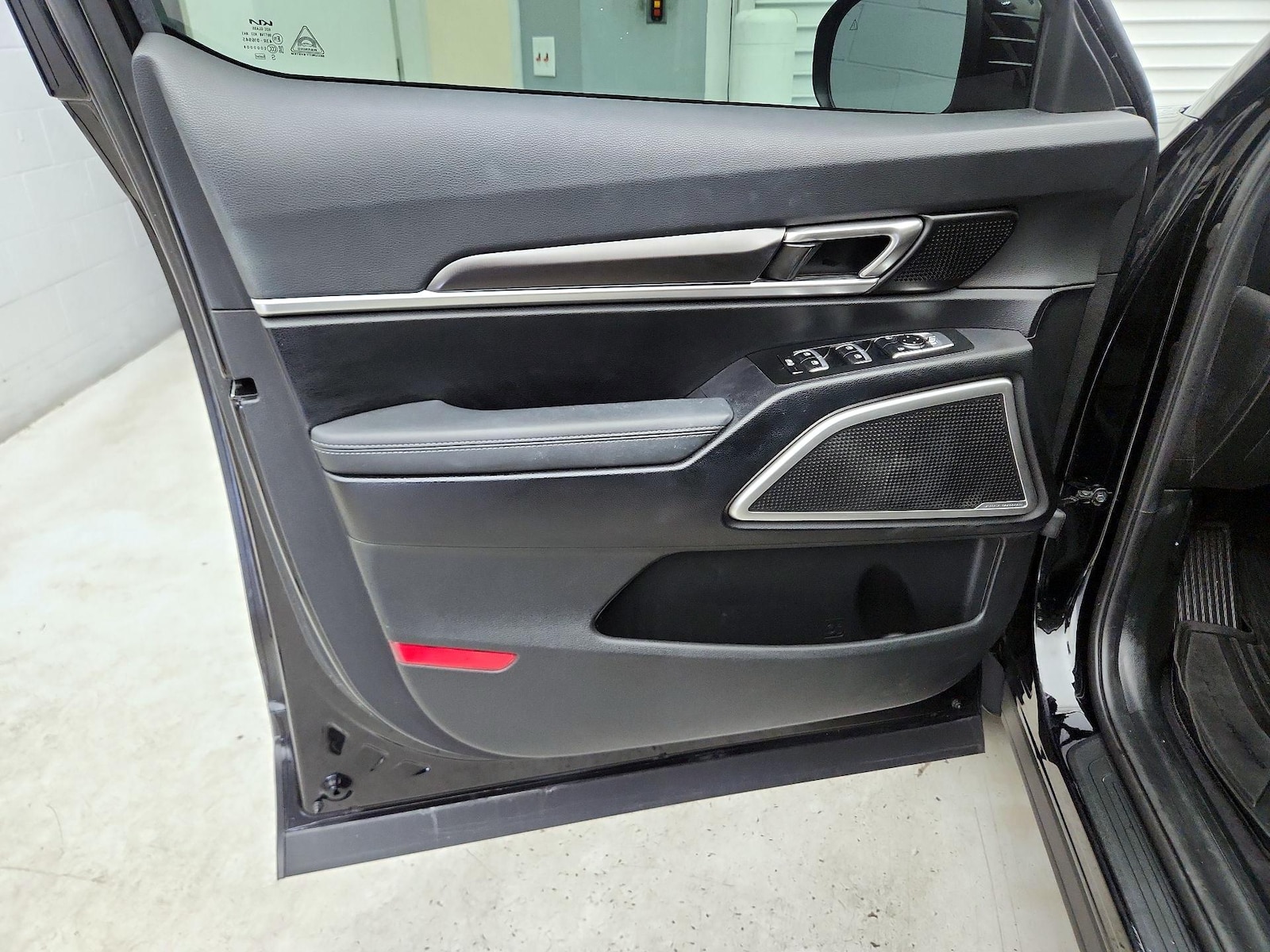 2023 Kia Telluride LX - Photo 13